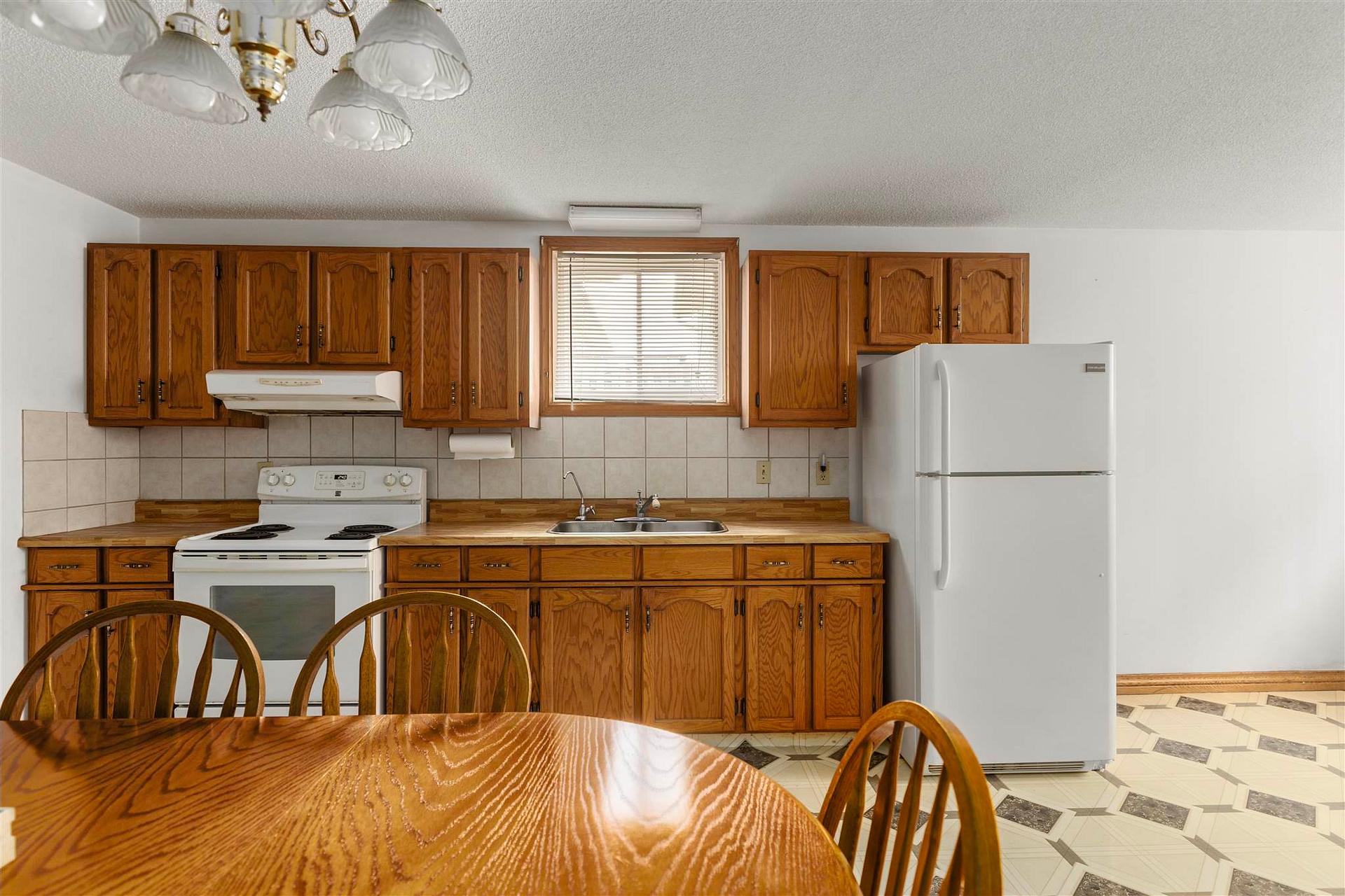 Photo 36 of 195 Bitonti Crescent, Sault Ste Marie, Ward 4 — HOMEH