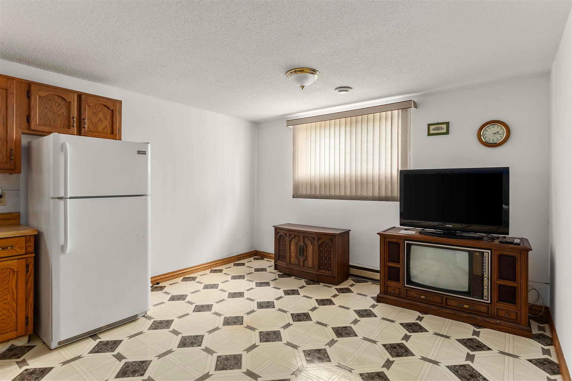 Photo 37 of 195 Bitonti Crescent, Sault Ste Marie, Ward 4 — HOMEH