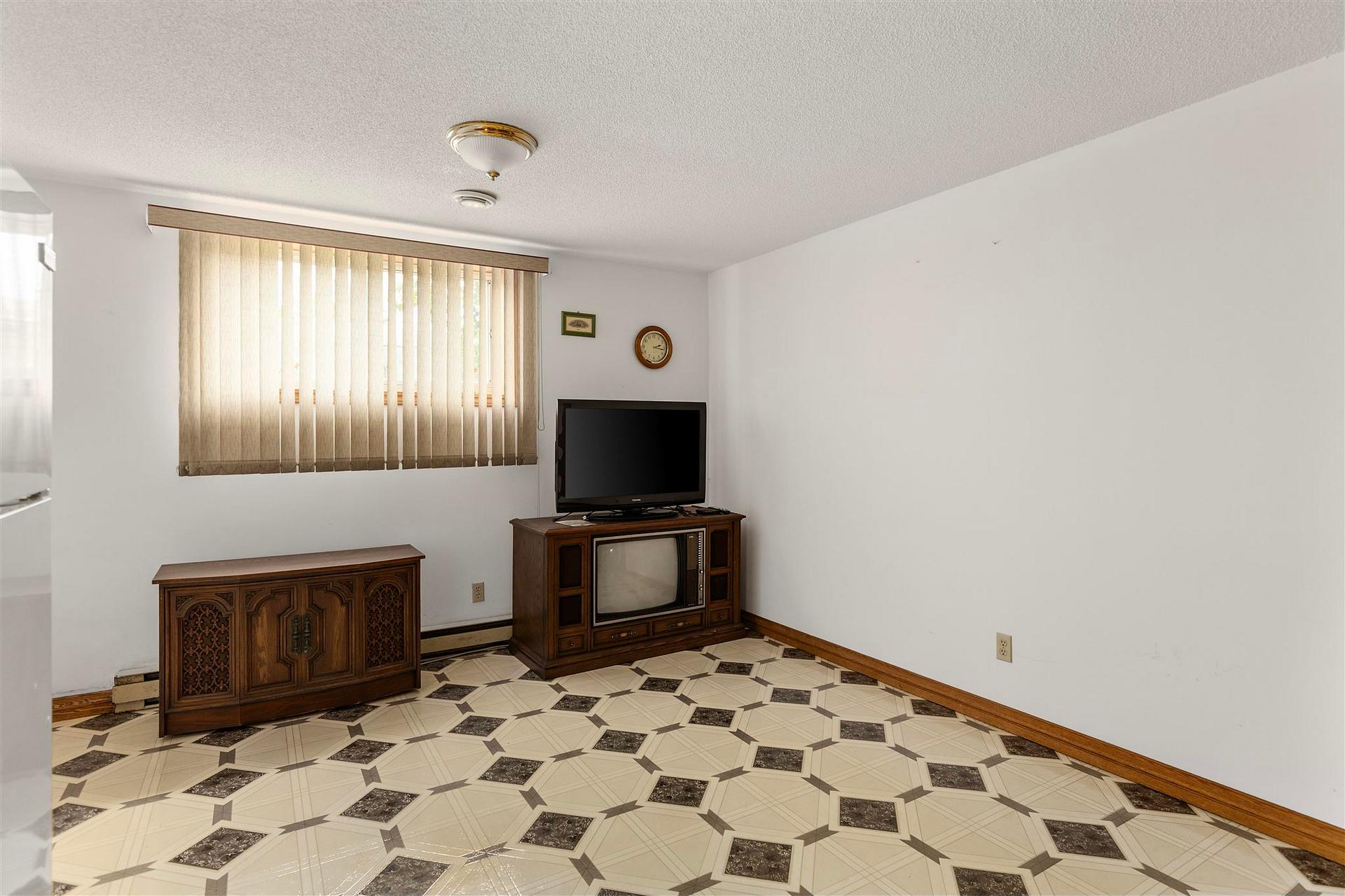 Photo 38 of 195 Bitonti Crescent, Sault Ste Marie, Ward 4 — HOMEH