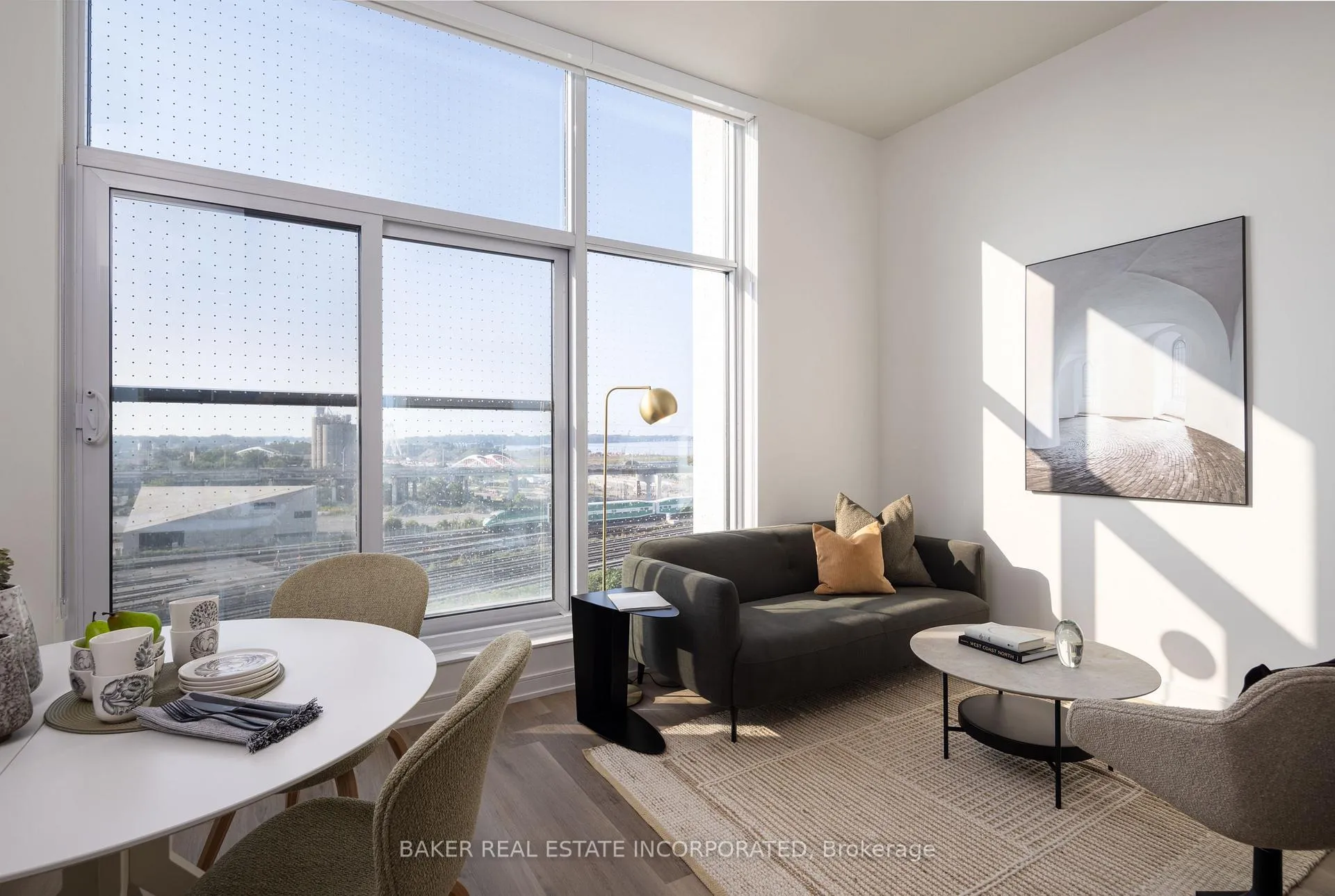 Photo of Unit 504, 151 Mill Street