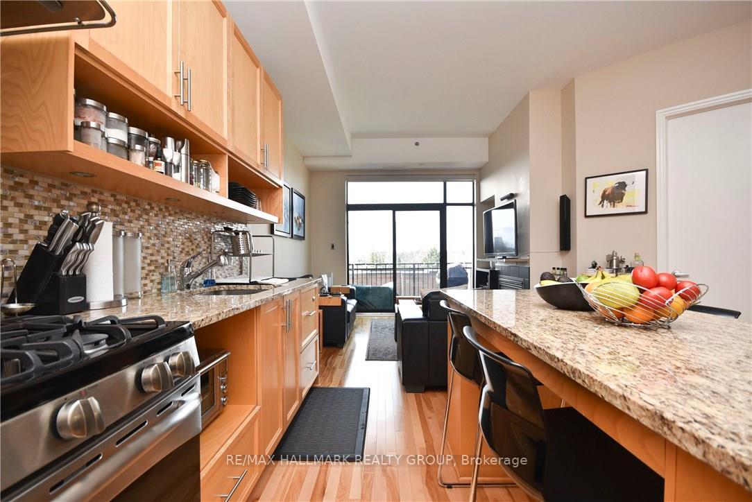 Photo 7 of Unit 408, 808 Bronson Avenue, Ottawa, Dows Lake — HOMEH