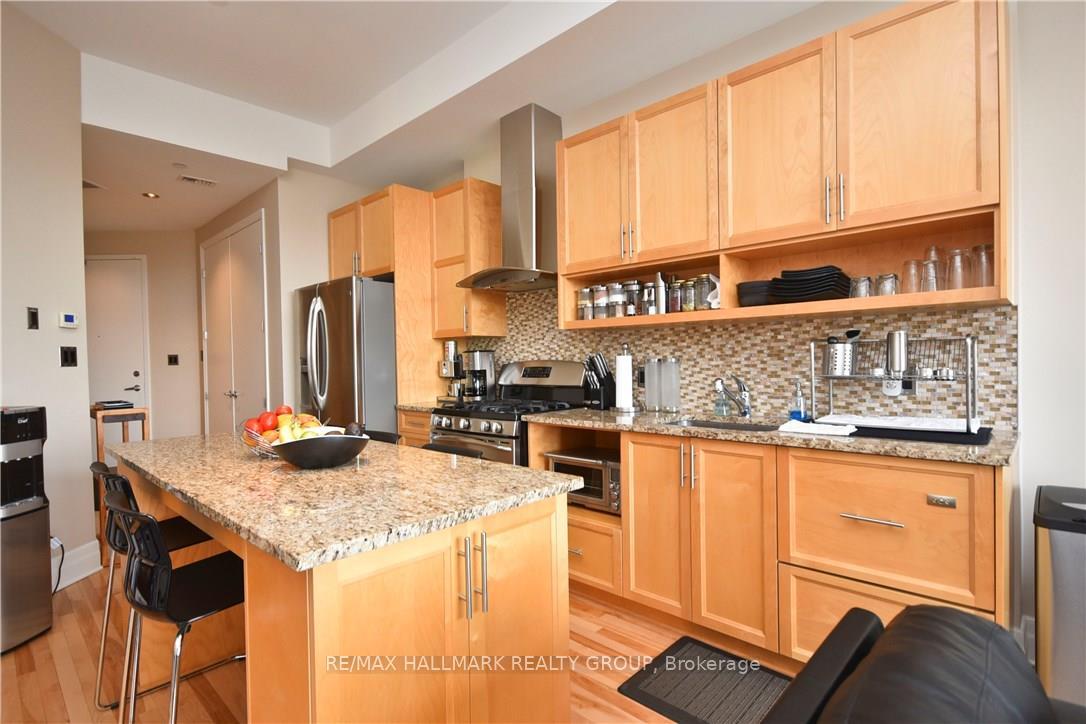 Photo 10 of Unit 408, 808 Bronson Avenue, Ottawa, Dows Lake — HOMEH