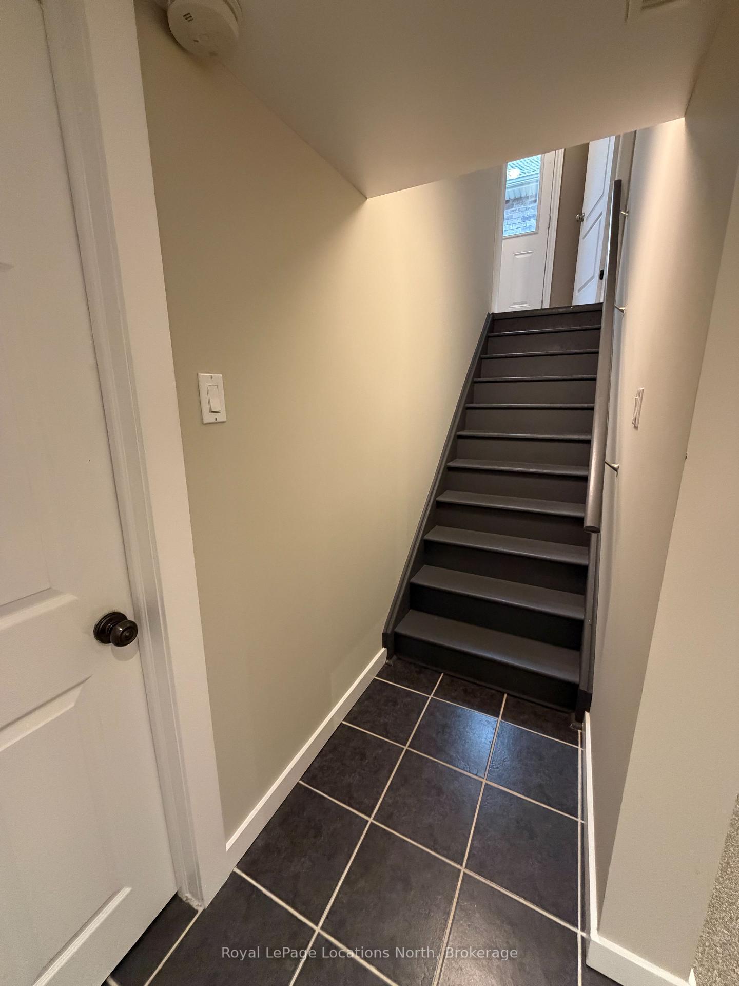 Photo 4 of Unit Lower Unit, 37 Davis Street, Collingwood — HOMEH