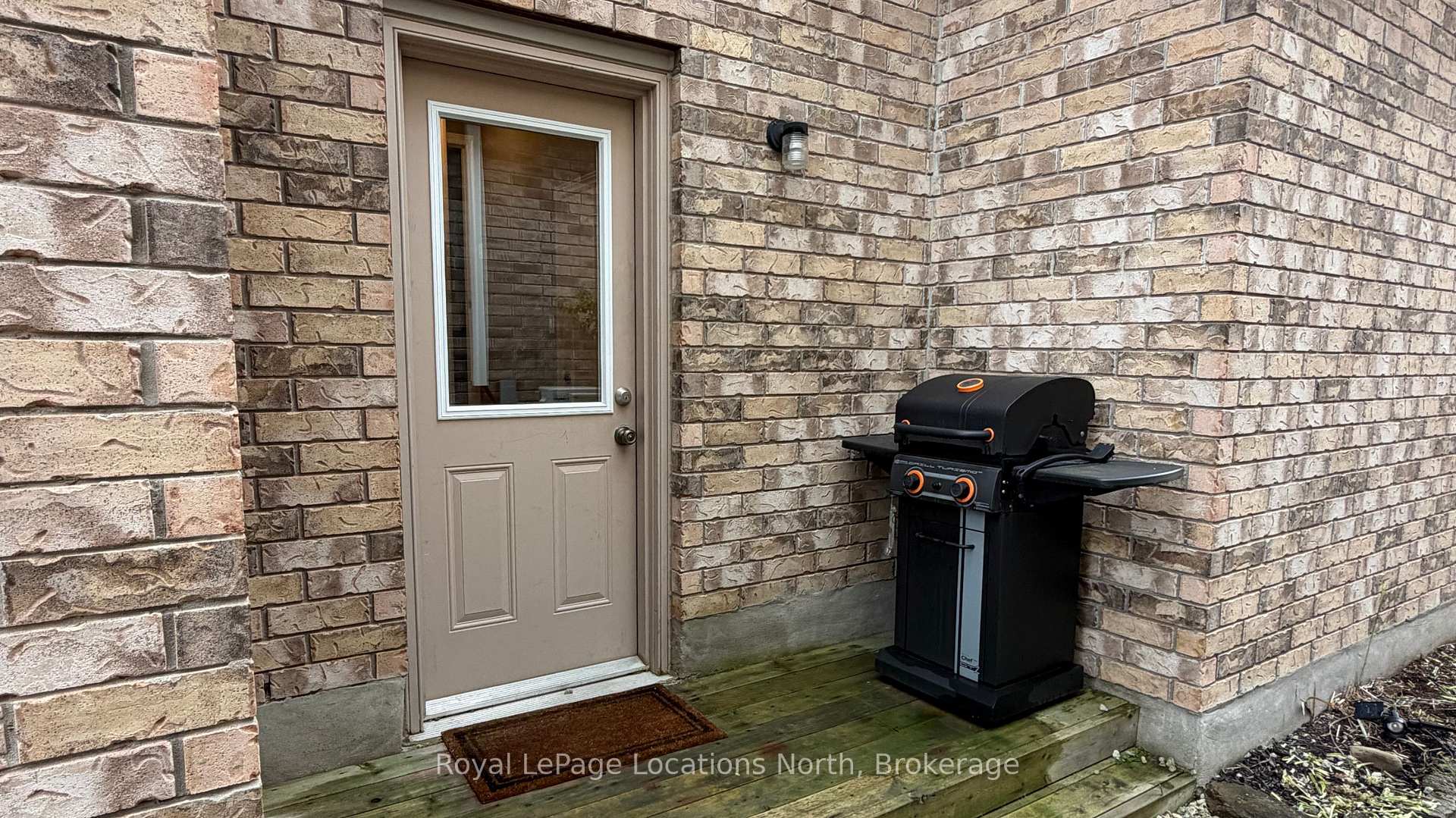 Photo 3 of Unit Lower Unit, 37 Davis Street, Collingwood — HOMEH