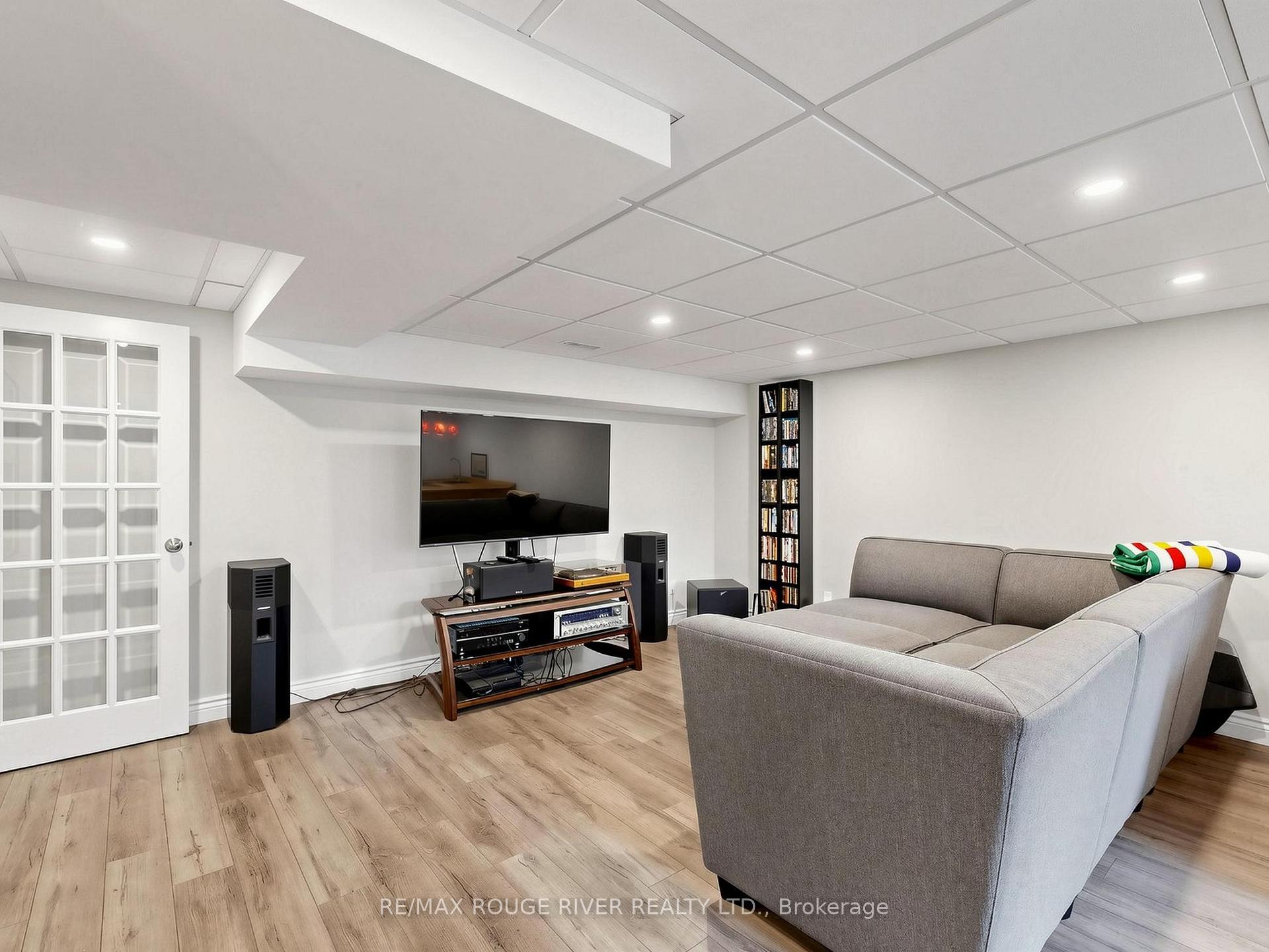 Photo 37 of 1739 Ada Court, Pickering, Amberlea — HOMEH