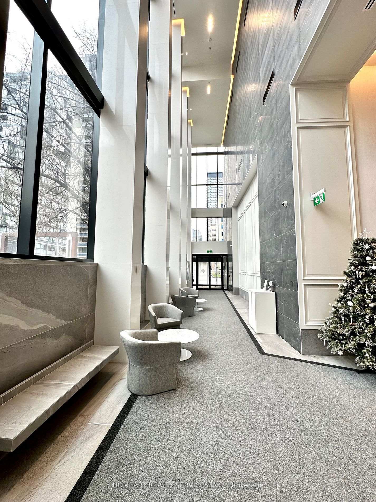 Photo 2 of Unit 3504, 3 Gloucester Street, Toronto, Church-Yonge Corridor — HOMEH