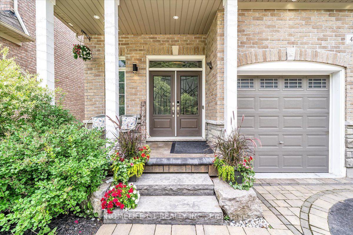 Photo 5 of 47 Holyrod Drive, Clarington, Courtice — HOMEH