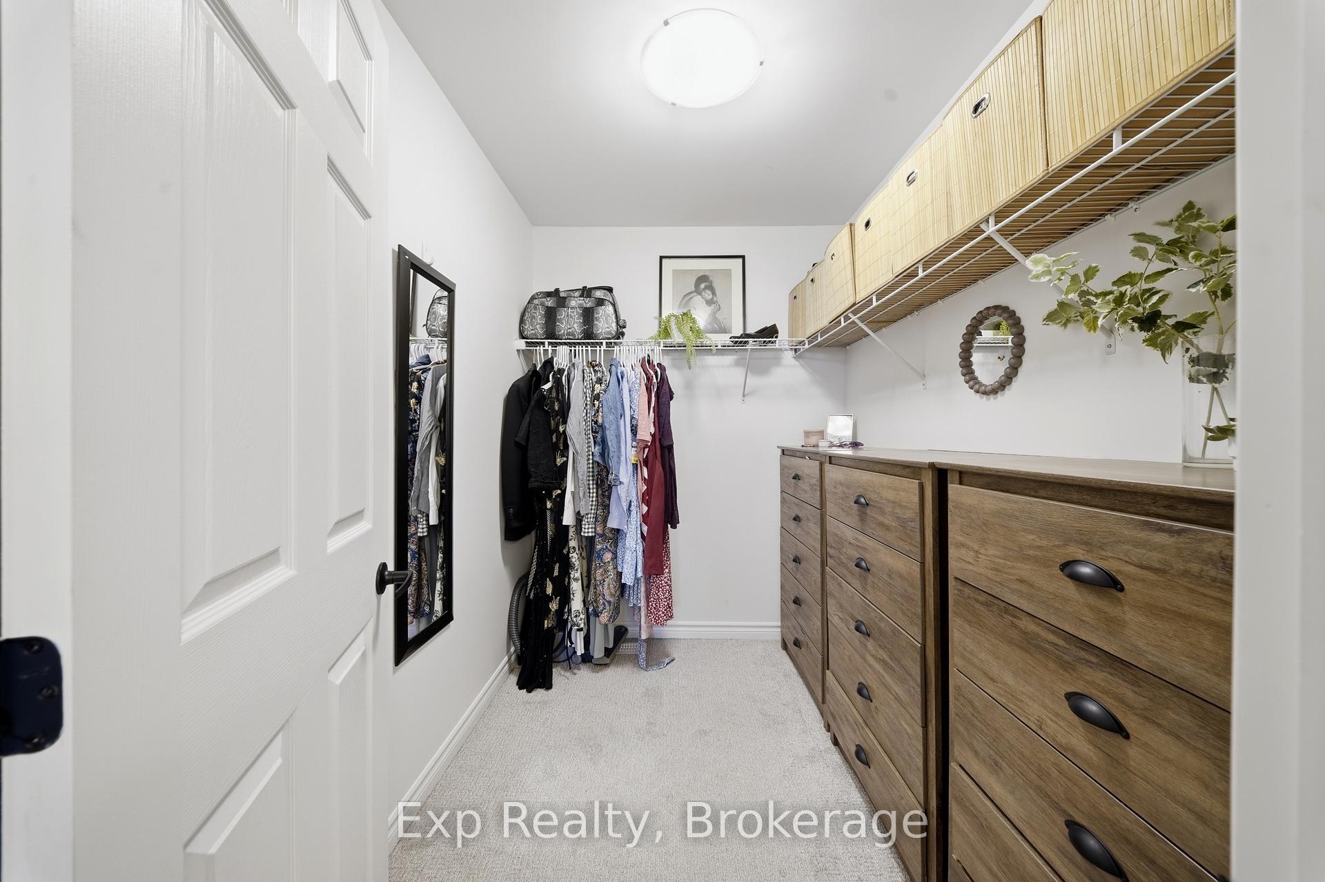 Photo 33 of 14 Athabaska Drive, Belleville, Thurlow Ward — HOMEH