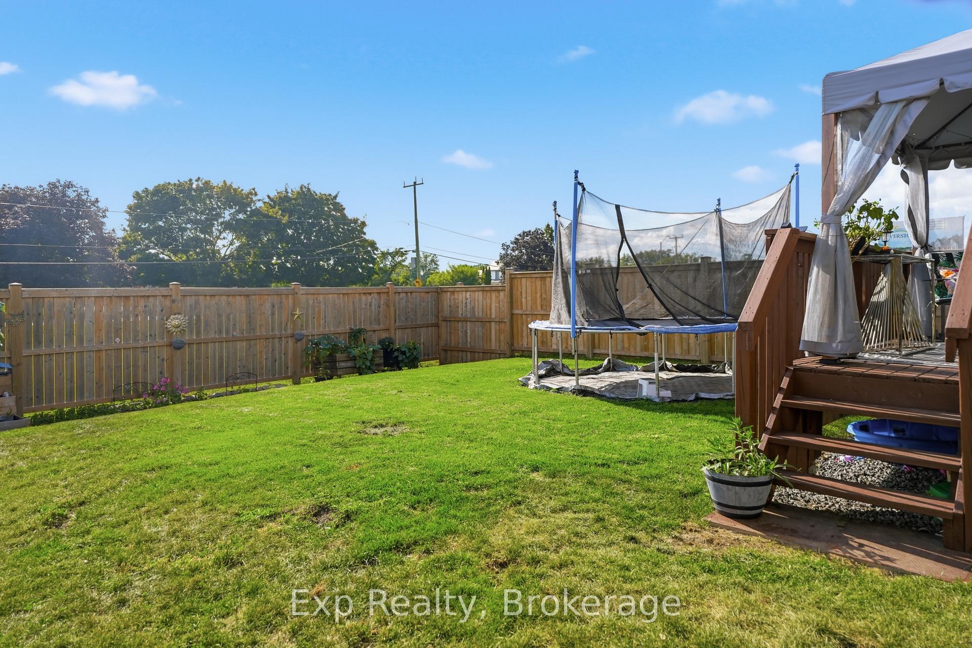 Photo 45 of 14 Athabaska Drive, Belleville, Thurlow Ward — HOMEH
