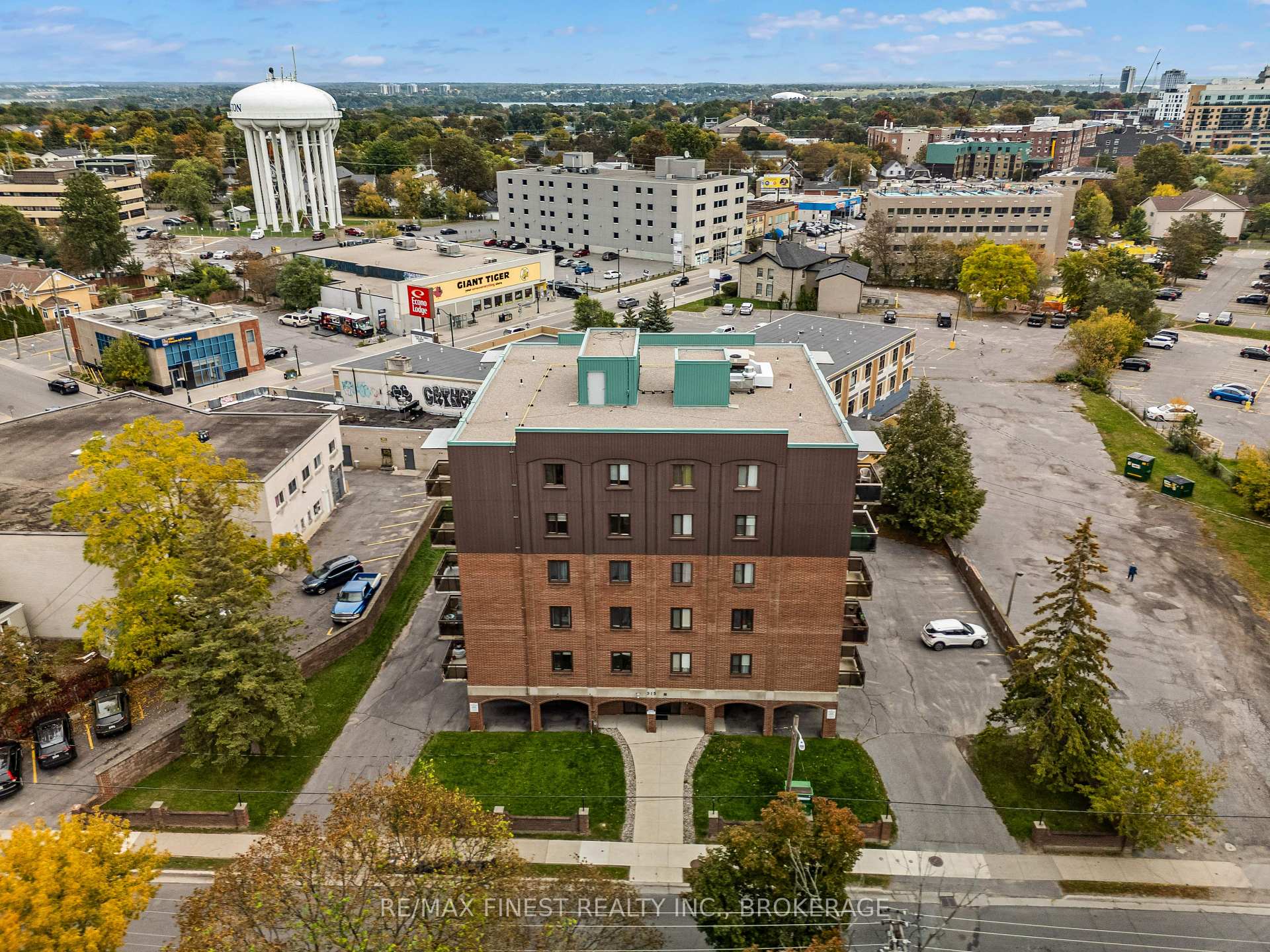 Photo 2 of Unit 501, 315 Regent Street, Kingston, Central City East — HOMEH
