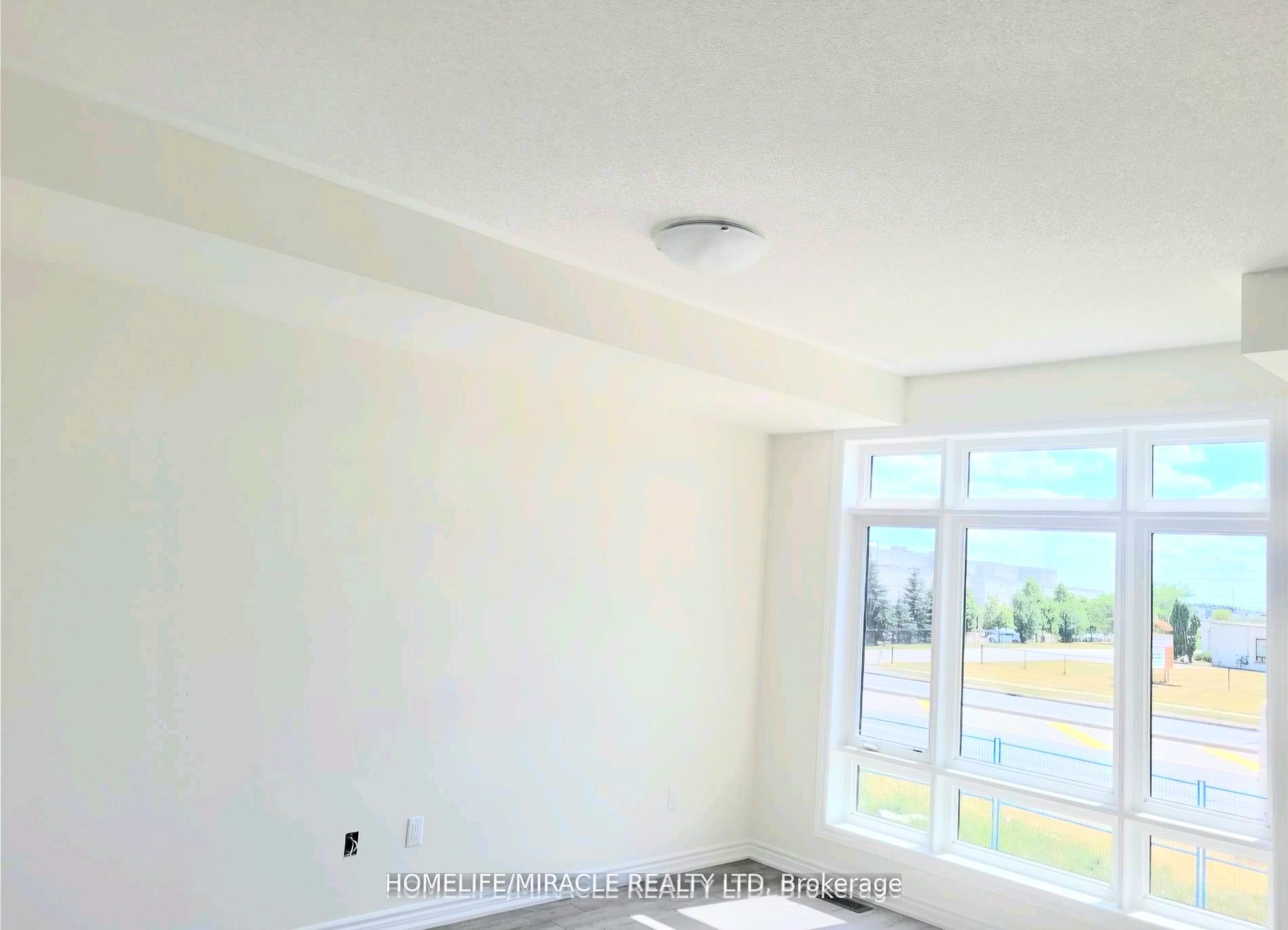 Photo 10 of 64 Purple Sage Drive, Brampton, Bram East — HOMEH