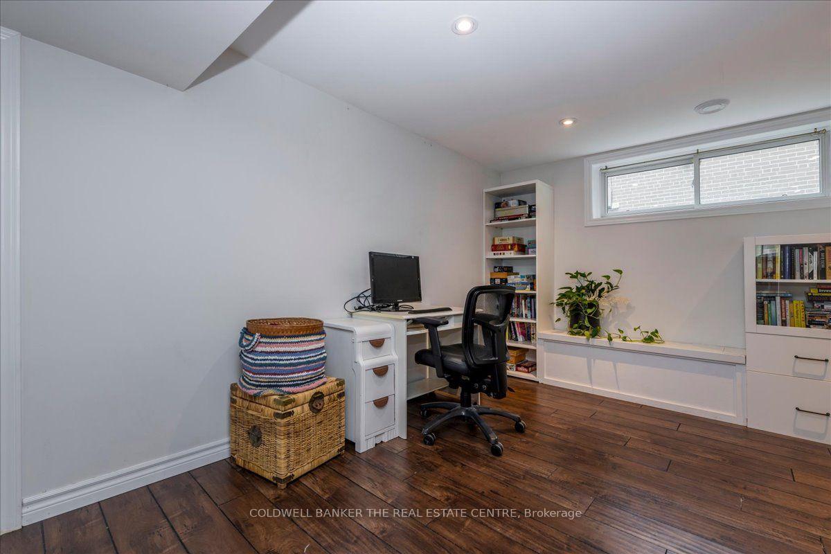 Photo 16 of 18 Agnes Street, Barrie, Wellington — HOMEH