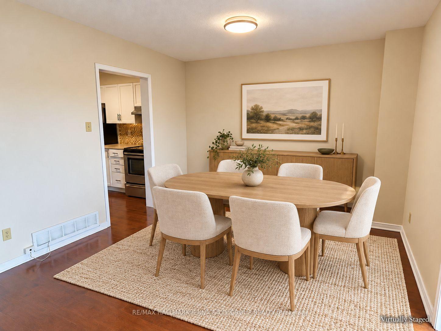 Photo 10 of 1409 Caravel Crescent, Ottawa, Bilberry Creek/Queenswood Heights — HOMEH