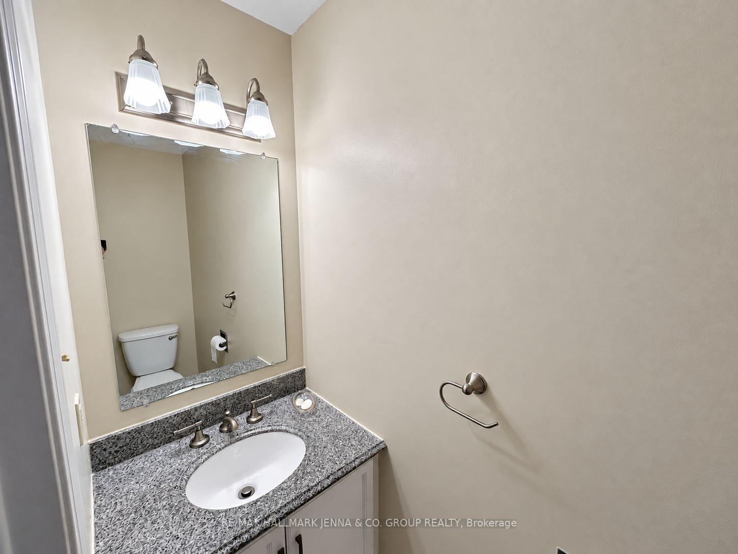 Photo 14 of 1409 Caravel Crescent, Ottawa, Bilberry Creek/Queenswood Heights — HOMEH
