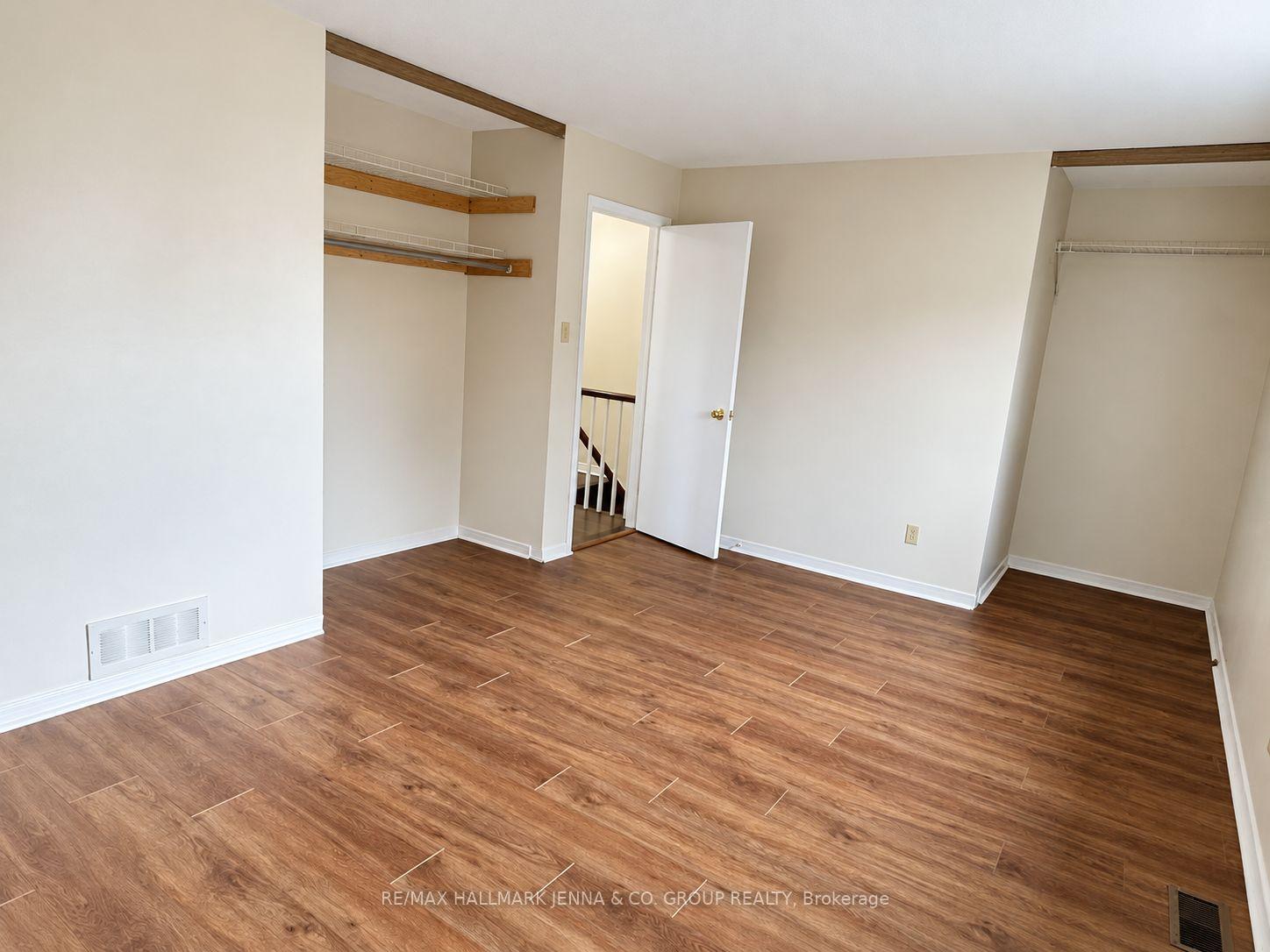 Photo 17 of 1409 Caravel Crescent, Ottawa, Bilberry Creek/Queenswood Heights — HOMEH