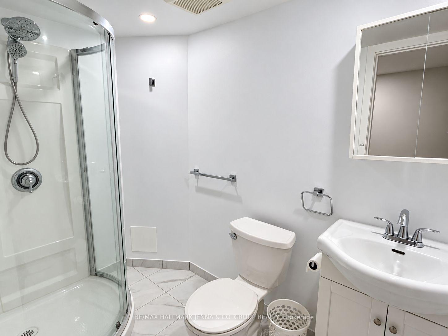 Photo 24 of 1409 Caravel Crescent, Ottawa, Bilberry Creek/Queenswood Heights — HOMEH