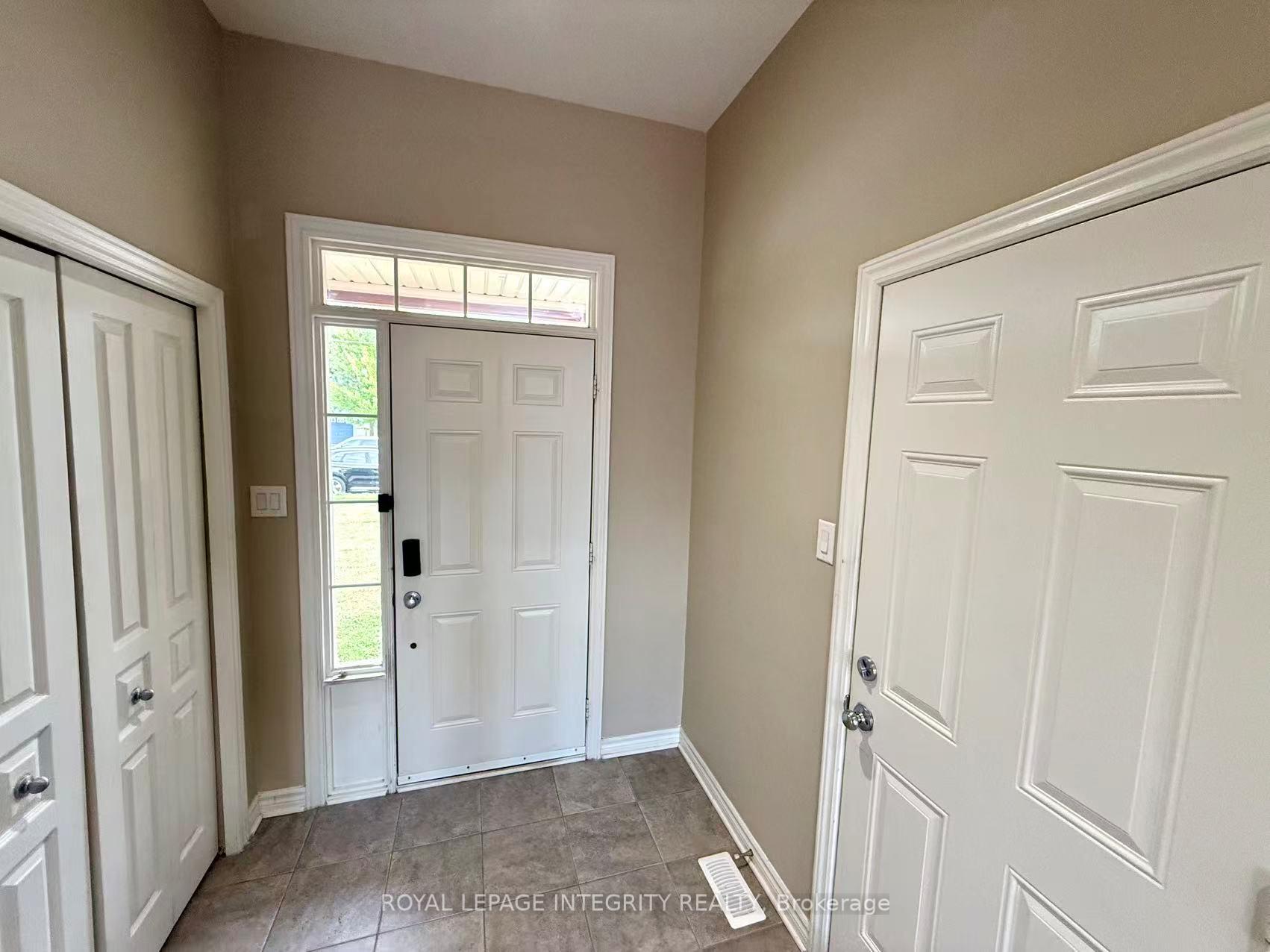 Photo 2 of 949 Klondike Road, Ottawa, Kanata - Morgan's Grant/South March — HOMEH