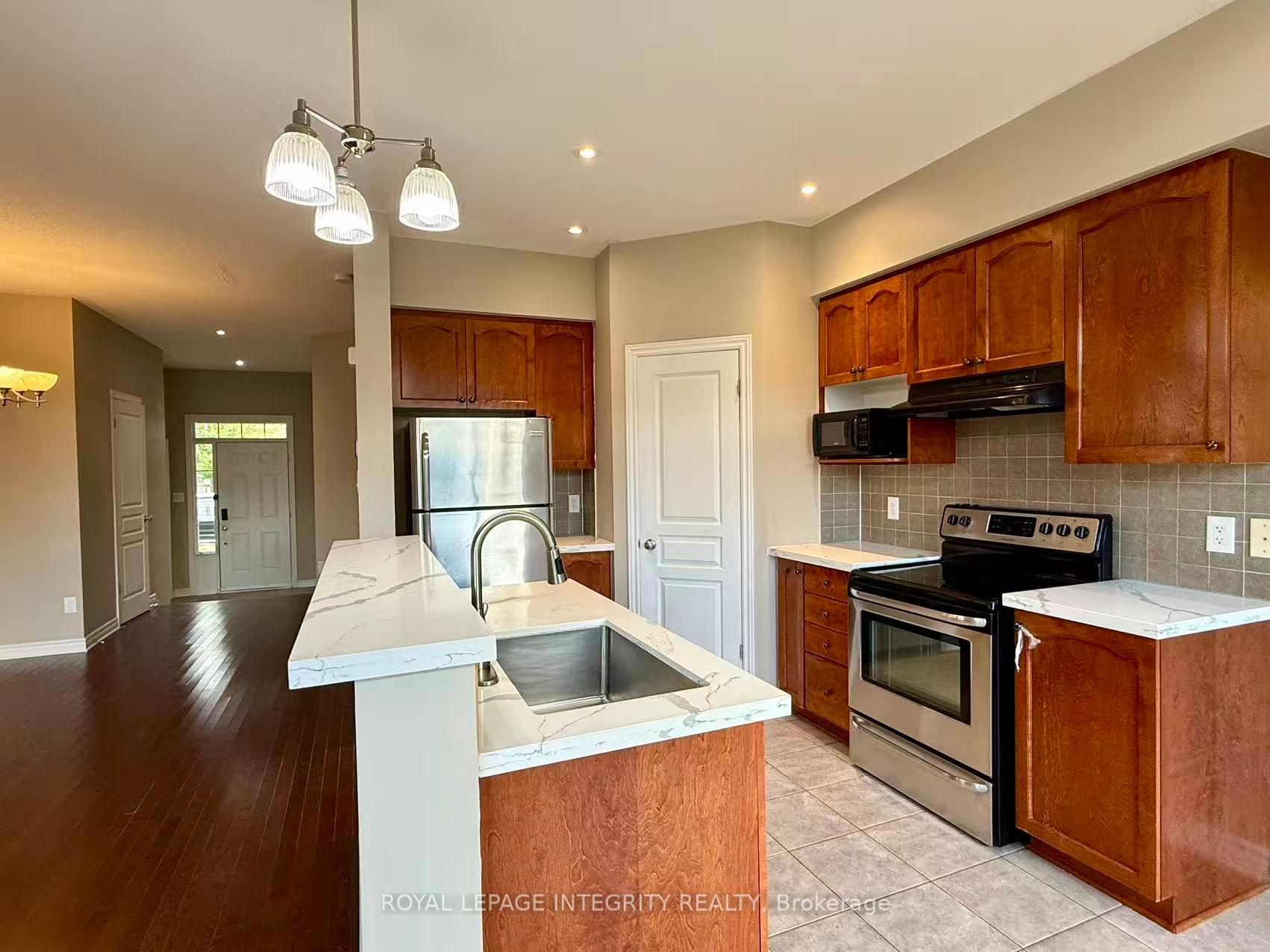 Photo 9 of 949 Klondike Road, Ottawa, Kanata - Morgan's Grant/South March — HOMEH
