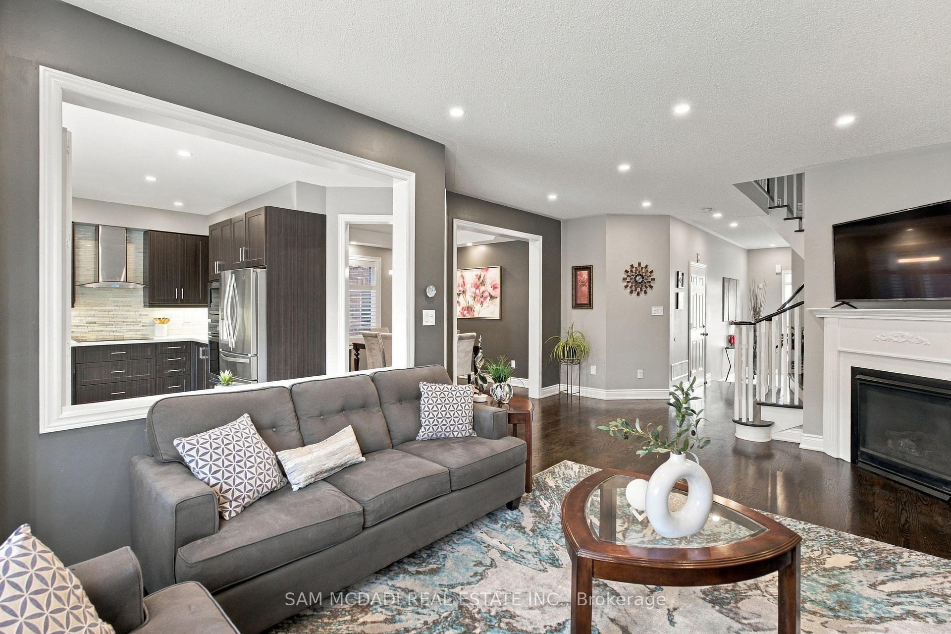 Photo 7 of 195 Holmes Crescent, Milton, Scott — HOMEH