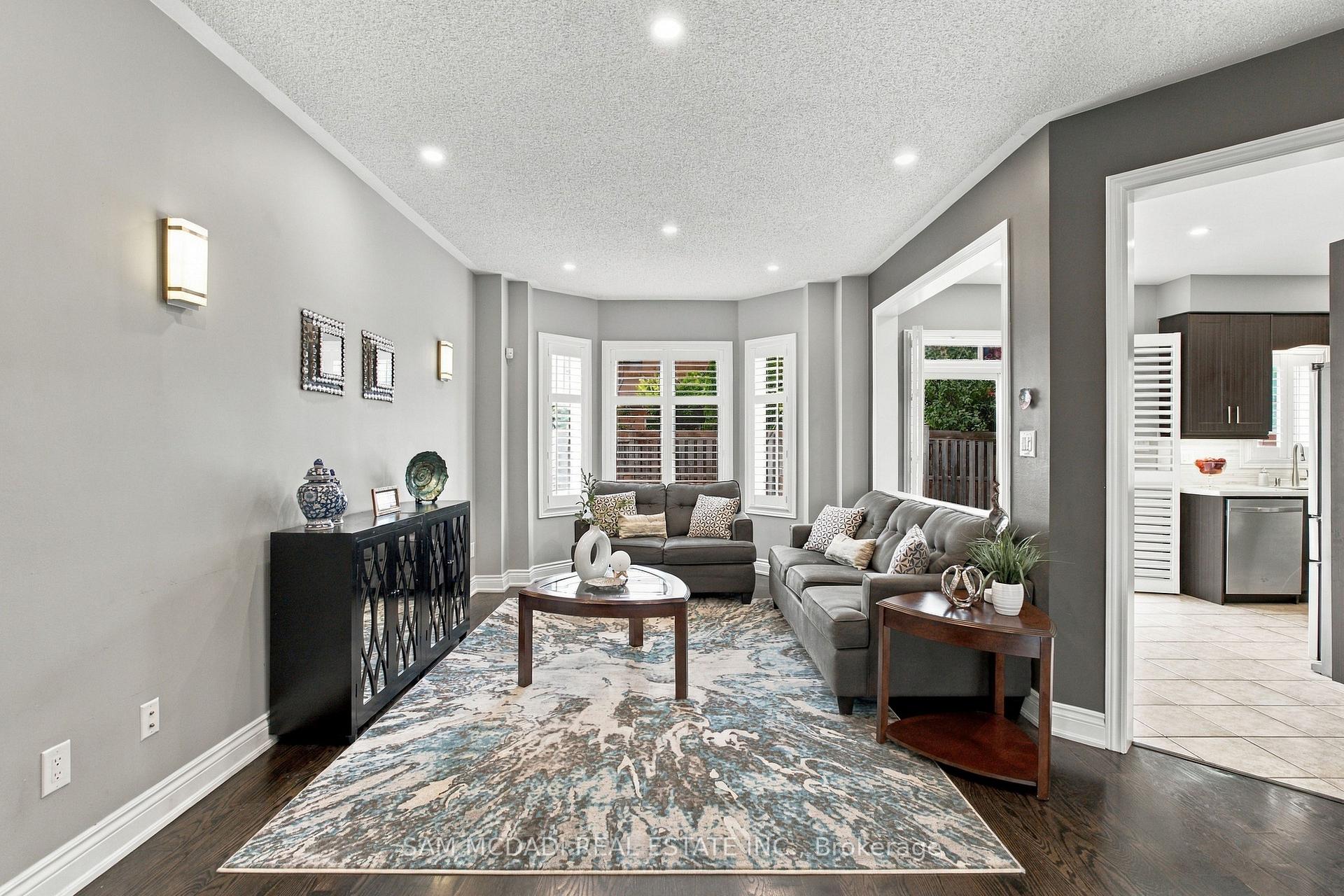 Photo 8 of 195 Holmes Crescent, Milton, Scott — HOMEH