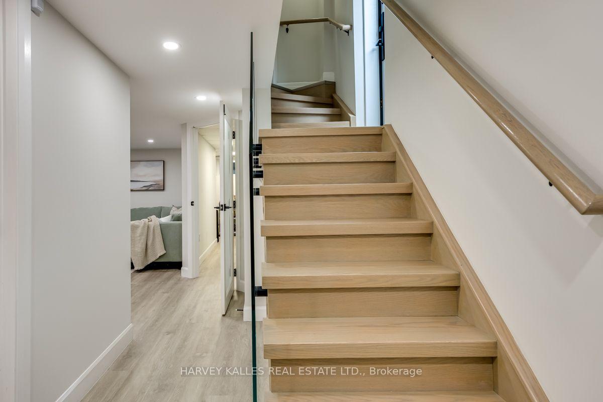 Photo 31 of 110 Chatsworth Drive, Toronto, Lawrence Park South — HOMEH