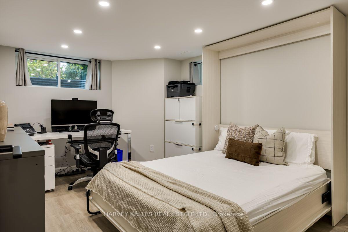 Photo 37 of 110 Chatsworth Drive, Toronto, Lawrence Park South — HOMEH