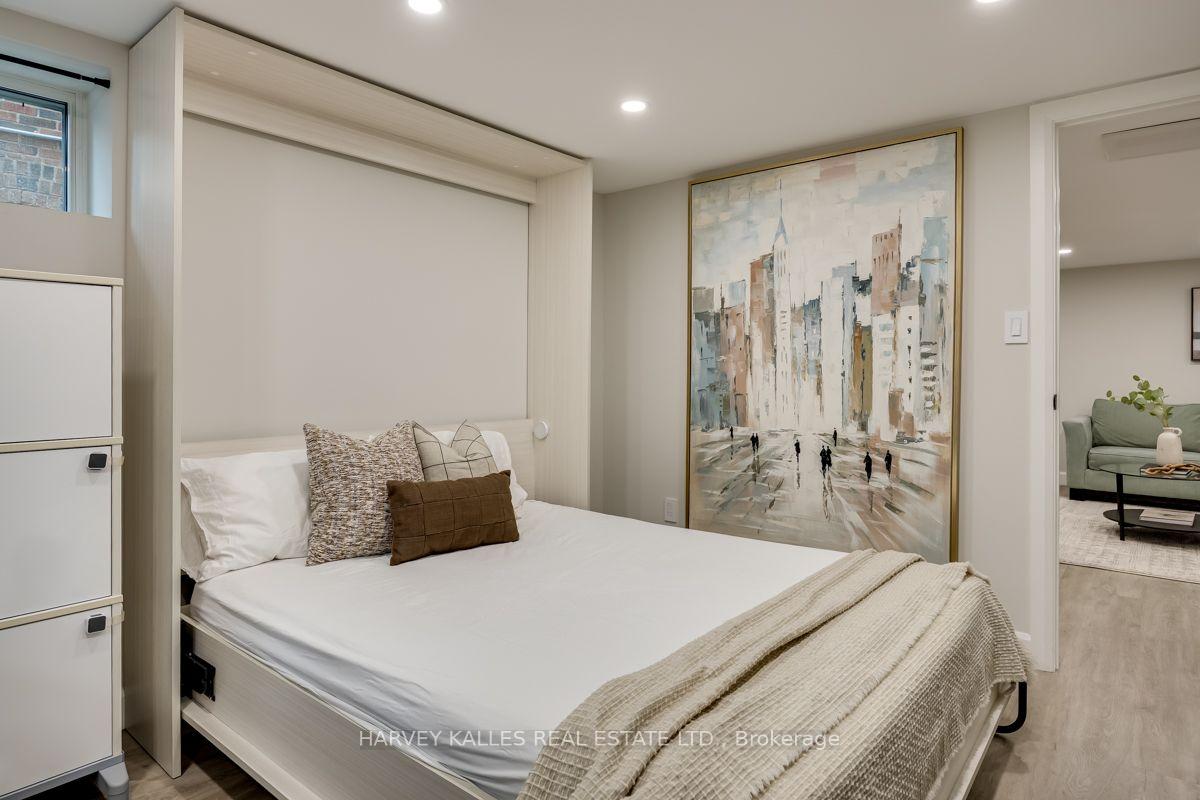 Photo 39 of 110 Chatsworth Drive, Toronto, Lawrence Park South — HOMEH
