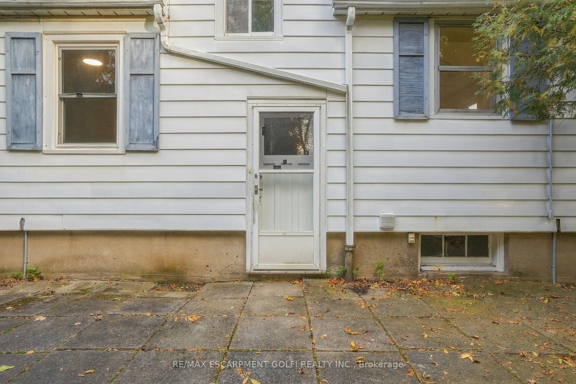 Photo 26 of 140 Auburn Avenue, Hamilton, Bartonville — HOMEH