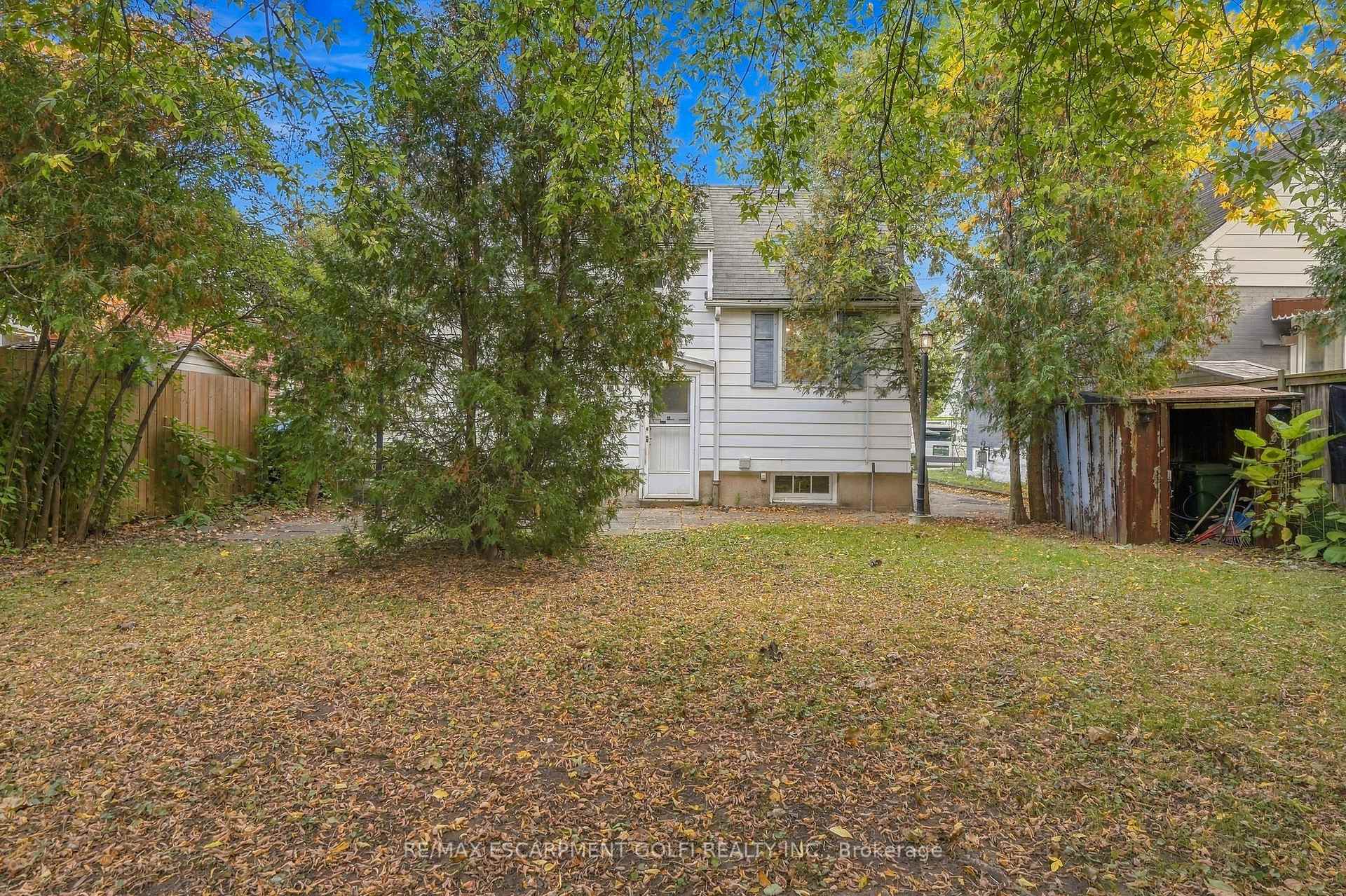 Photo 30 of 140 Auburn Avenue, Hamilton, Bartonville — HOMEH