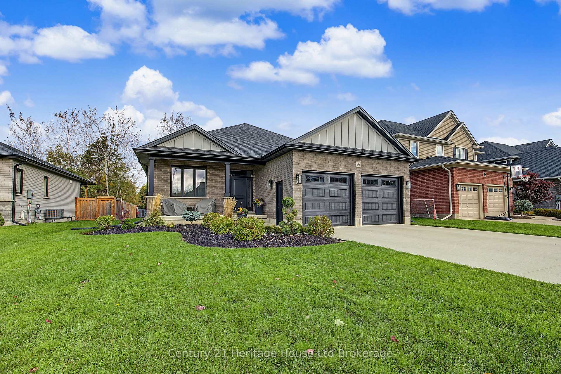 Photo 1 of 26 Brookside Lane, Tillsonburg — HOMEH