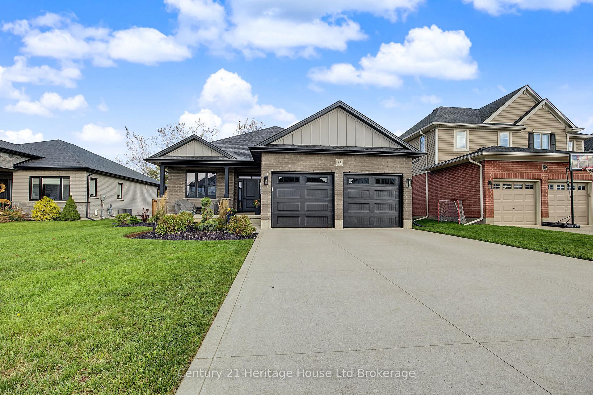 Photo 2 of 26 Brookside Lane, Tillsonburg — HOMEH