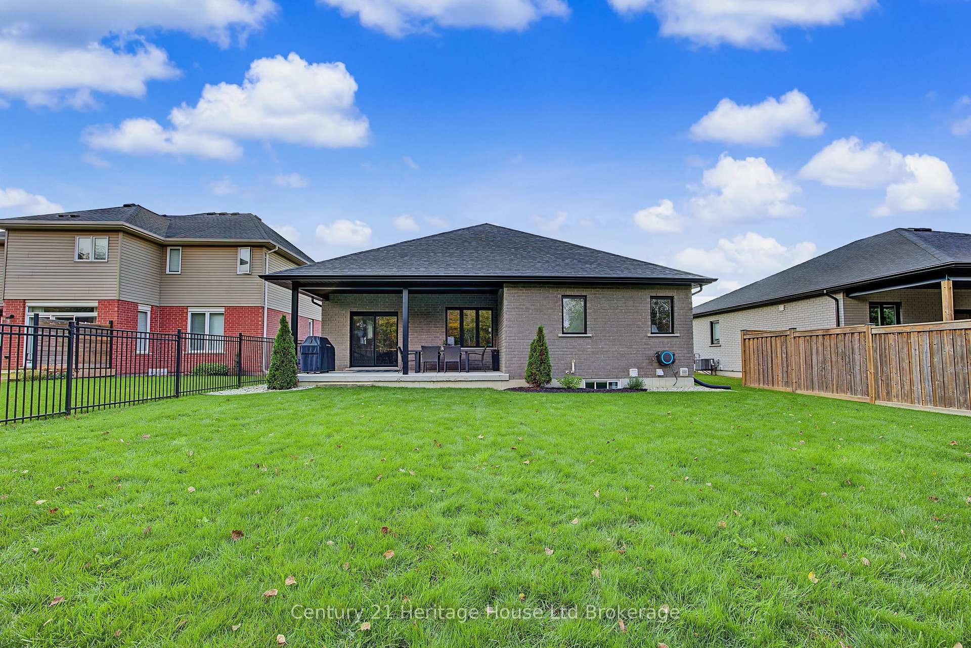 Photo 31 of 26 Brookside Lane, Tillsonburg — HOMEH