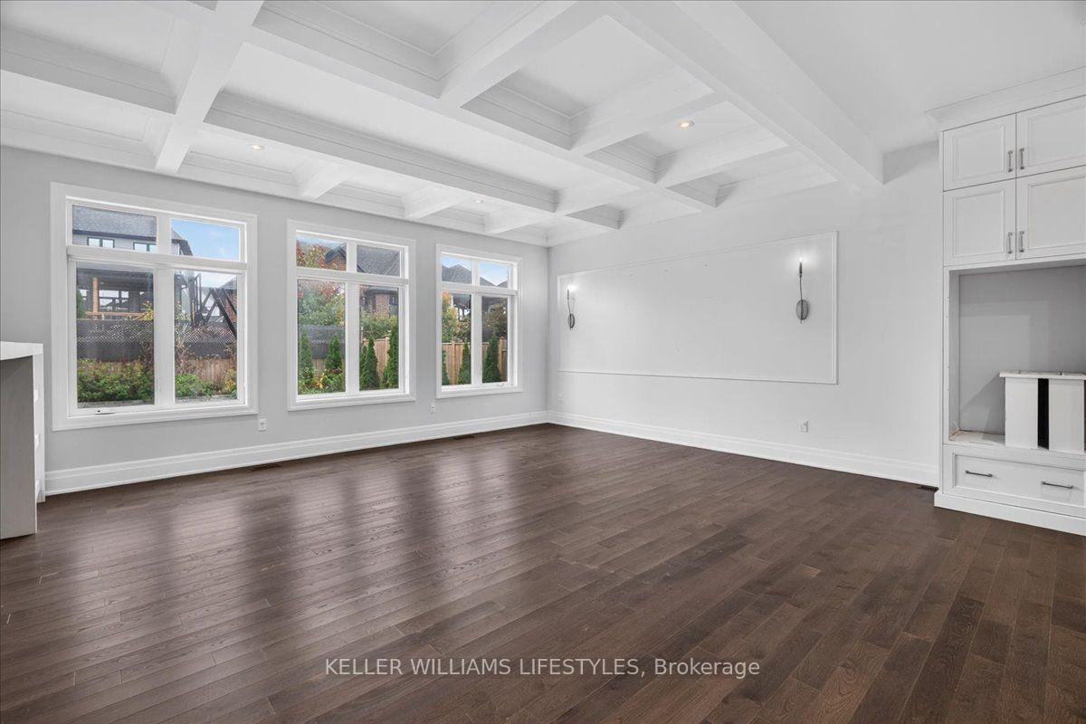 Photo 12 of 2657 Torrey Pines Way, London, North R — HOMEH