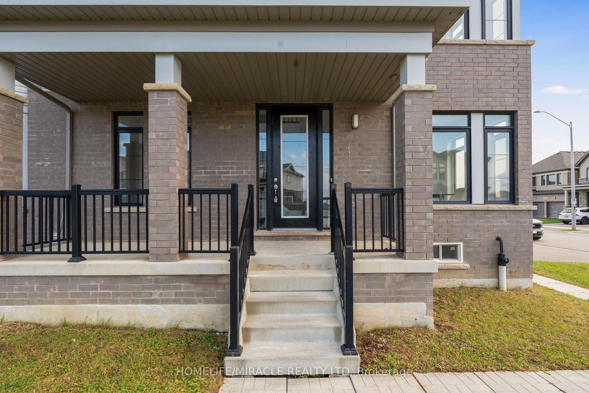 Photo 6 of 161 Freedom Crescent, Hamilton, Mount Hope — HOMEH
