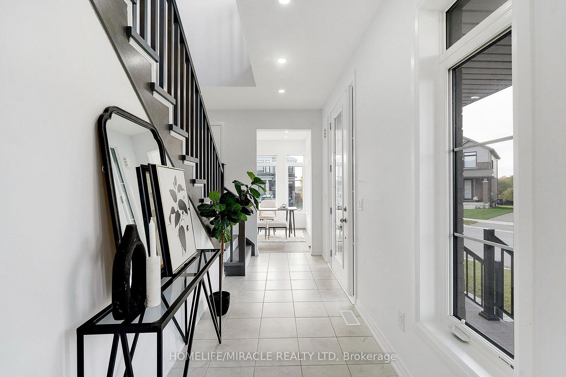 Photo 7 of 161 Freedom Crescent, Hamilton, Mount Hope — HOMEH