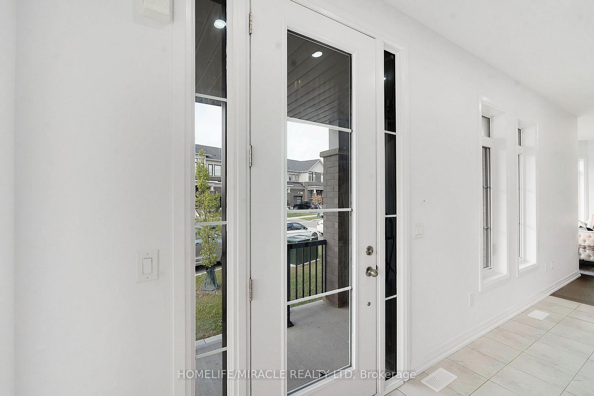 Photo 11 of 161 Freedom Crescent, Hamilton, Mount Hope — HOMEH
