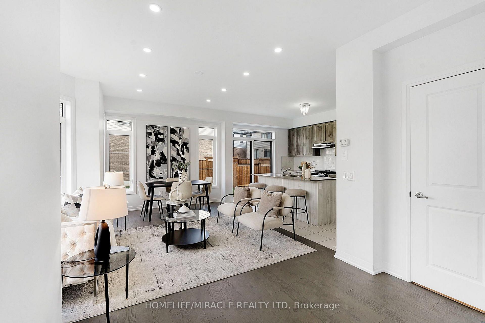 Photo 12 of 161 Freedom Crescent, Hamilton, Mount Hope — HOMEH