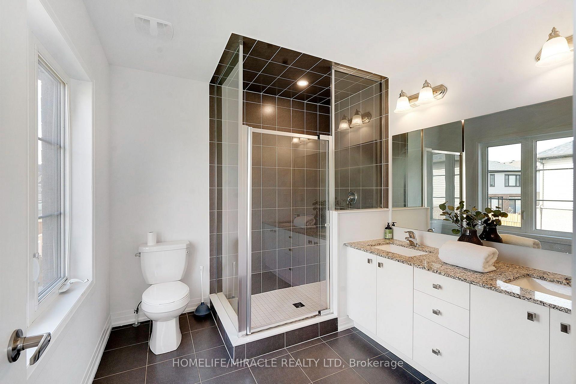 Photo 25 of 161 Freedom Crescent, Hamilton, Mount Hope — HOMEH