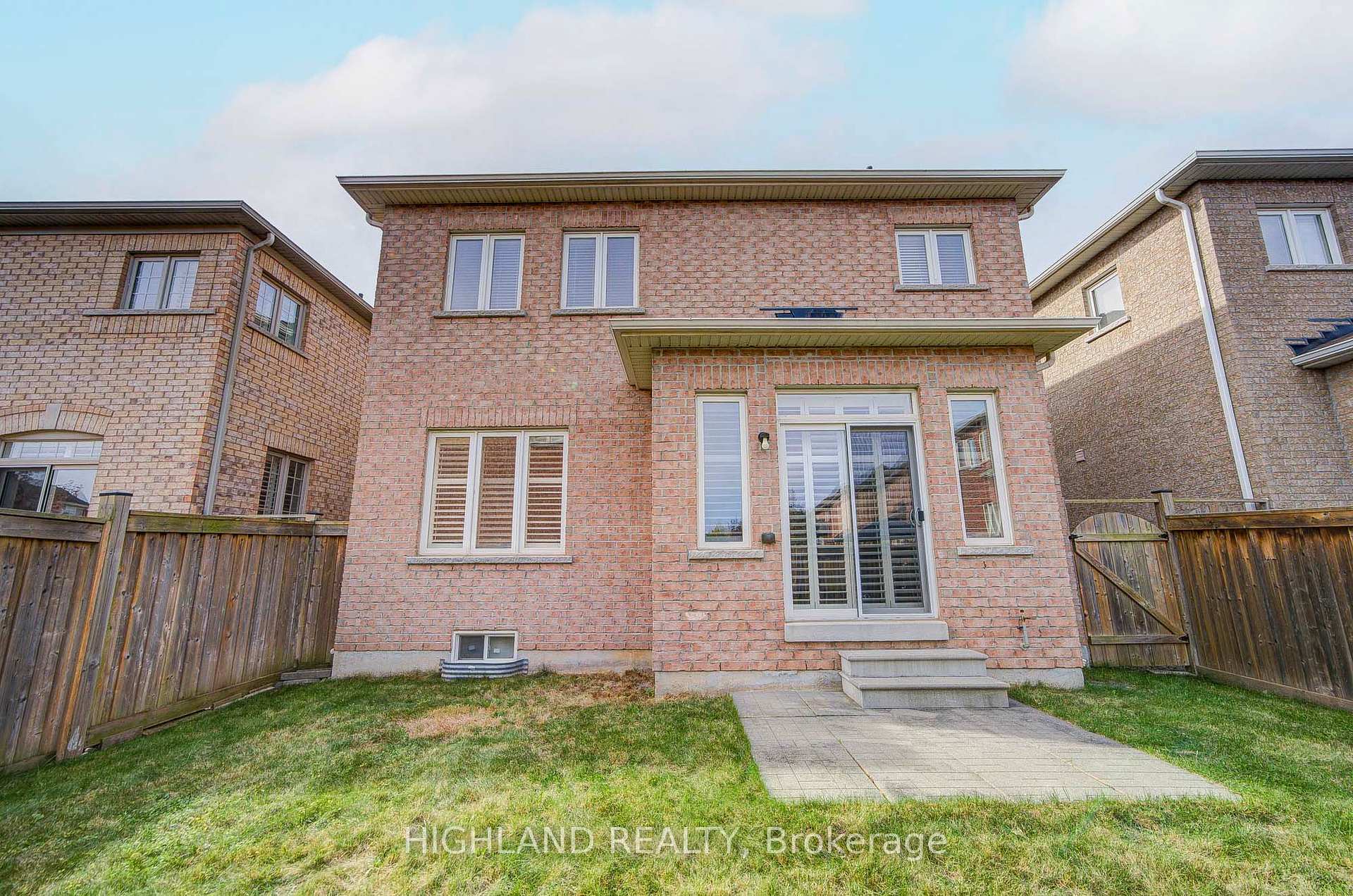 Photo 36 of 3175 Robert Brown Boulevard, Oakville, Glenorchy — HOMEH