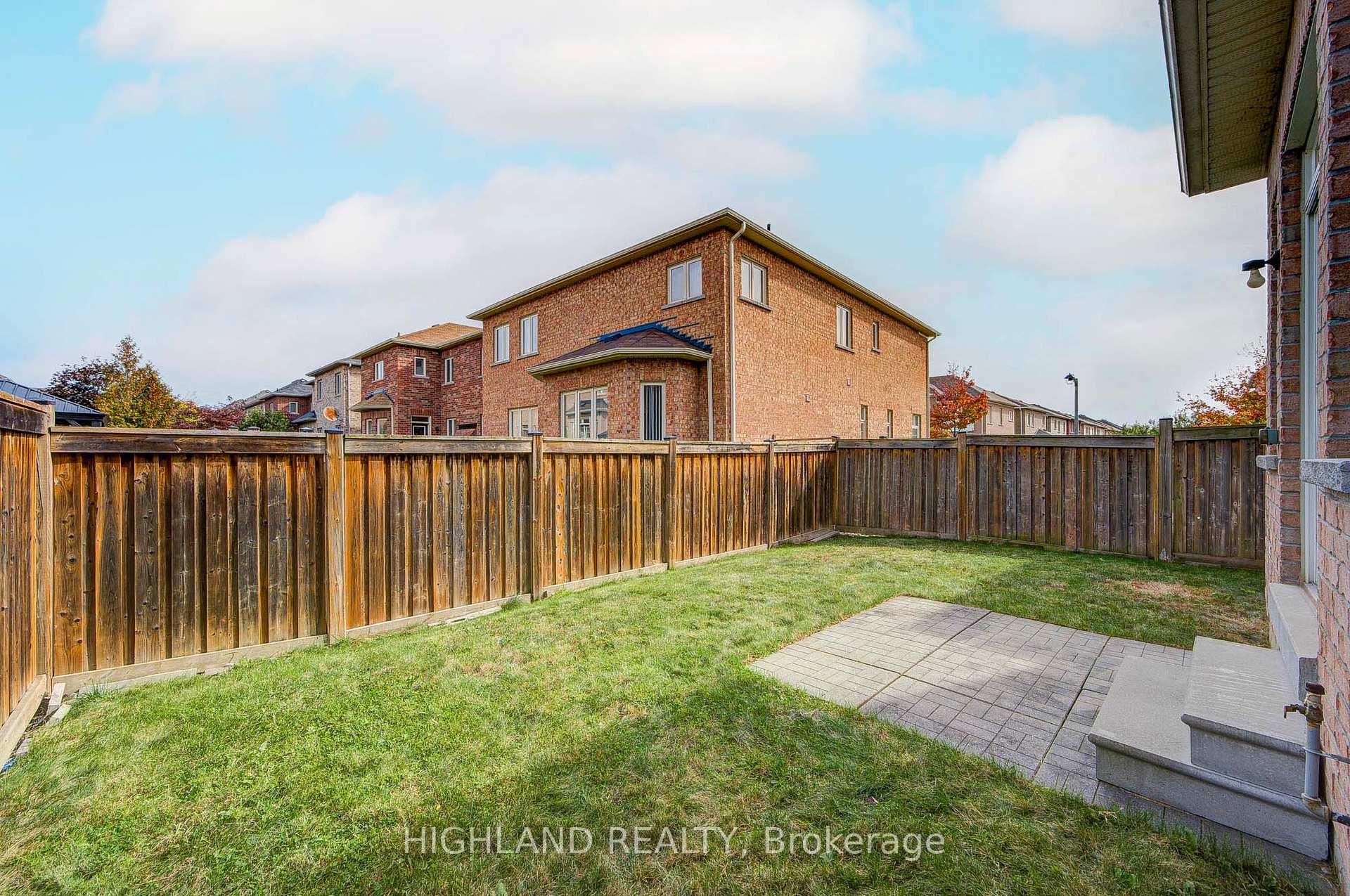 Photo 37 of 3175 Robert Brown Boulevard, Oakville, Glenorchy — HOMEH