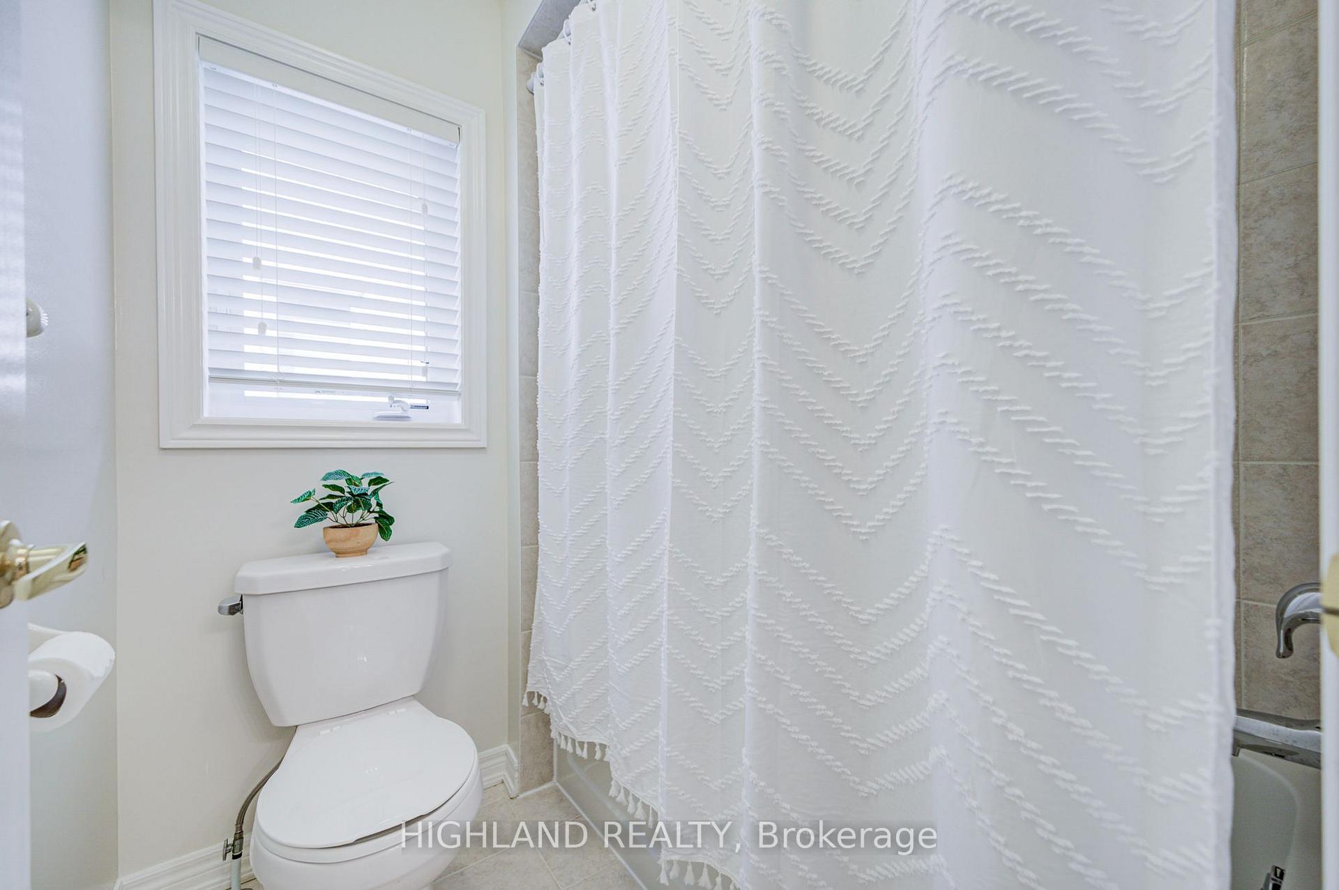 Photo 30 of 3175 Robert Brown Boulevard, Oakville, Glenorchy — HOMEH