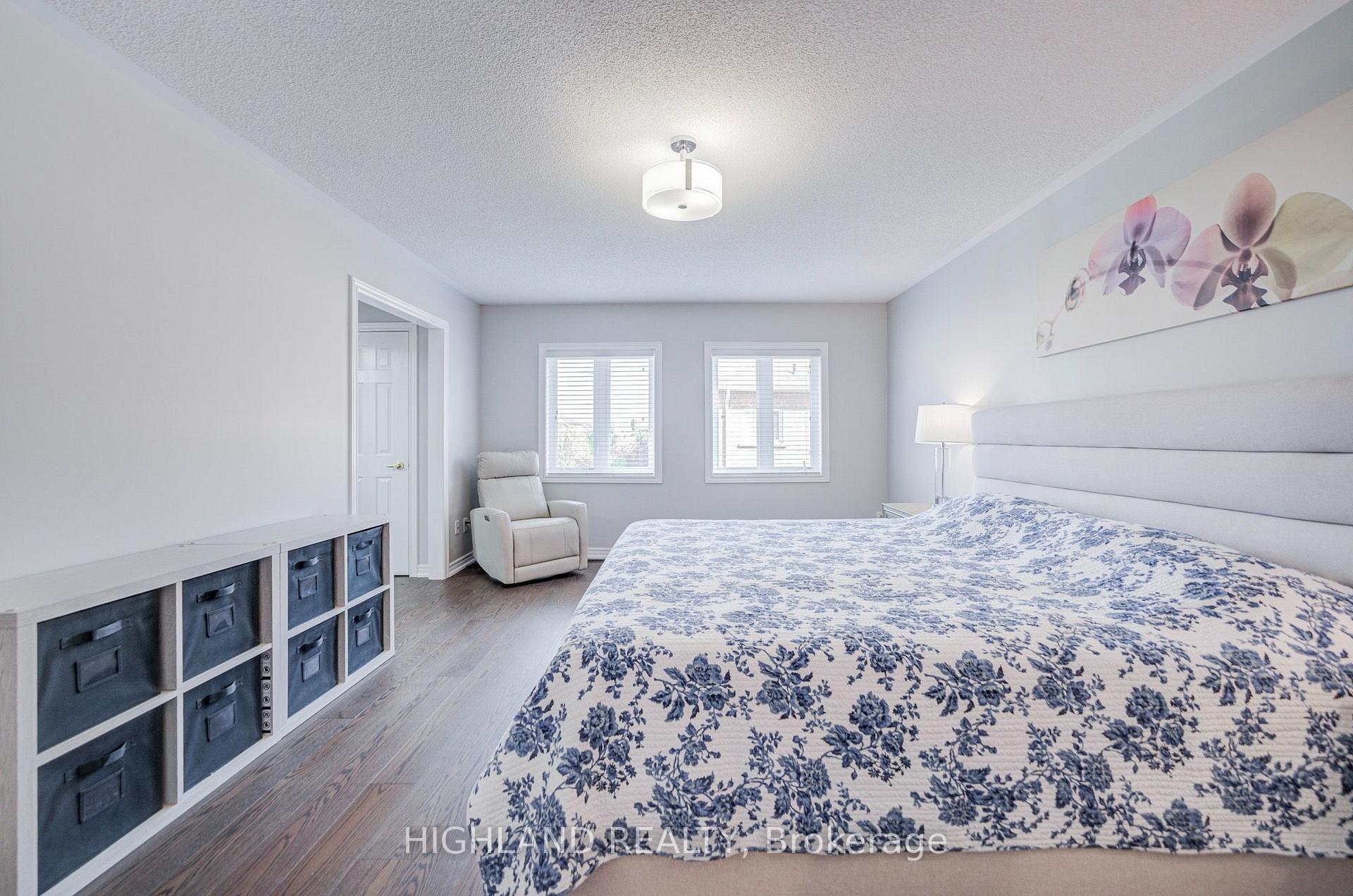 Photo 32 of 3175 Robert Brown Boulevard, Oakville, Glenorchy — HOMEH