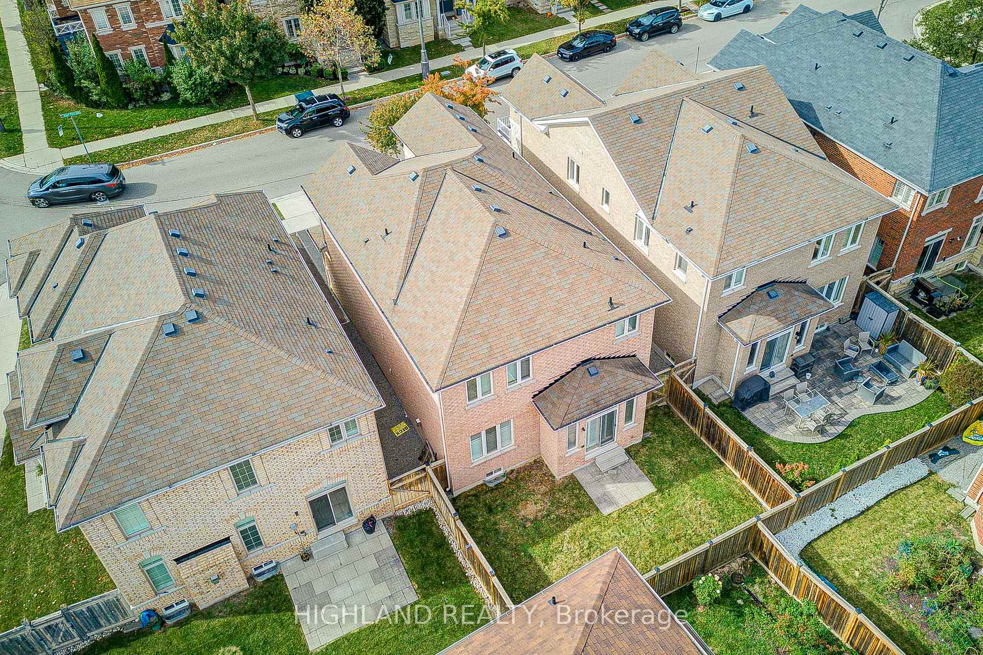 Photo 45 of 3175 Robert Brown Boulevard, Oakville, Glenorchy — HOMEH