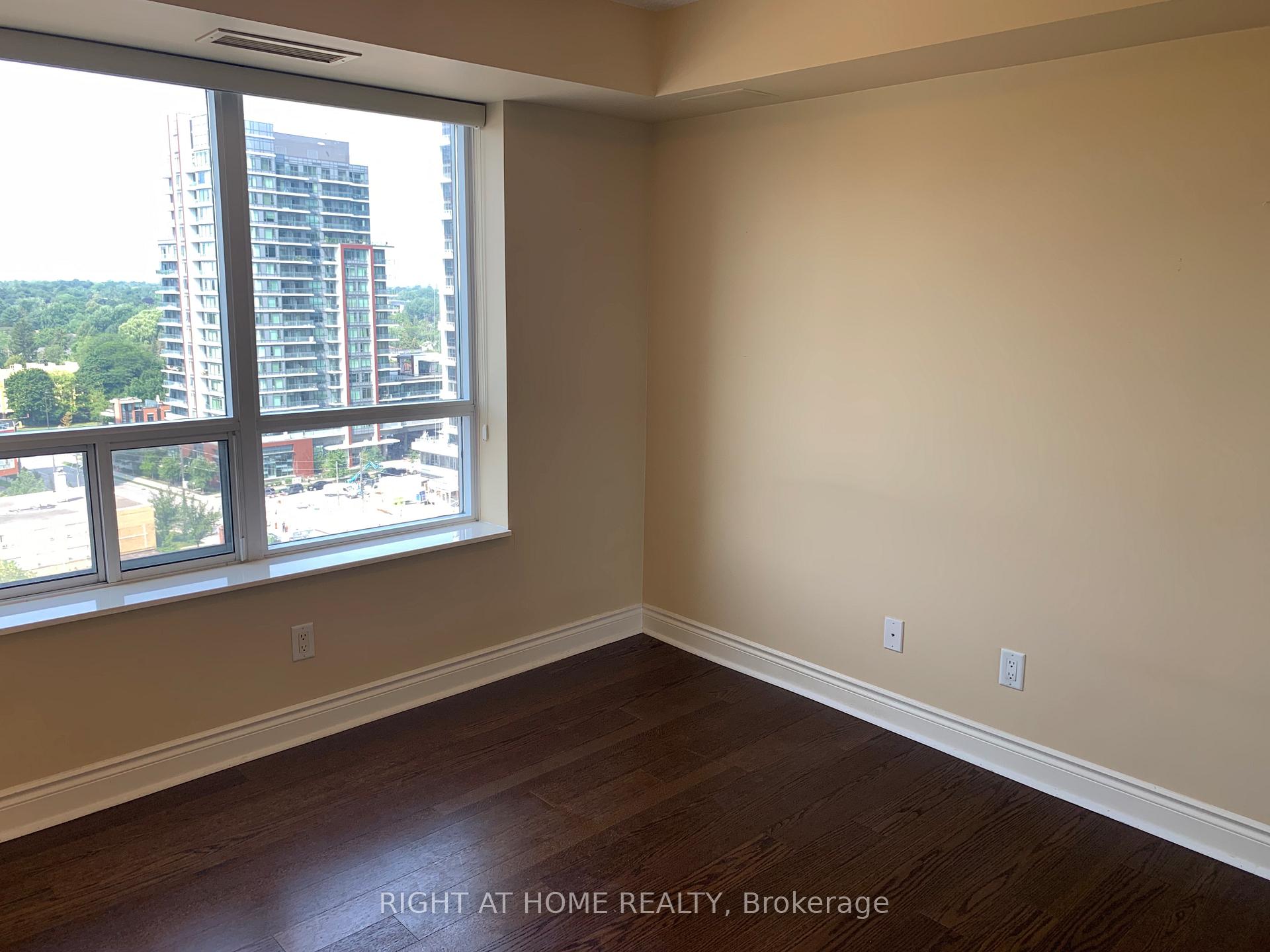 Photo 9 of Unit 1306, 8 Mckee Avenue, North York, Willowdale East — HOMEH