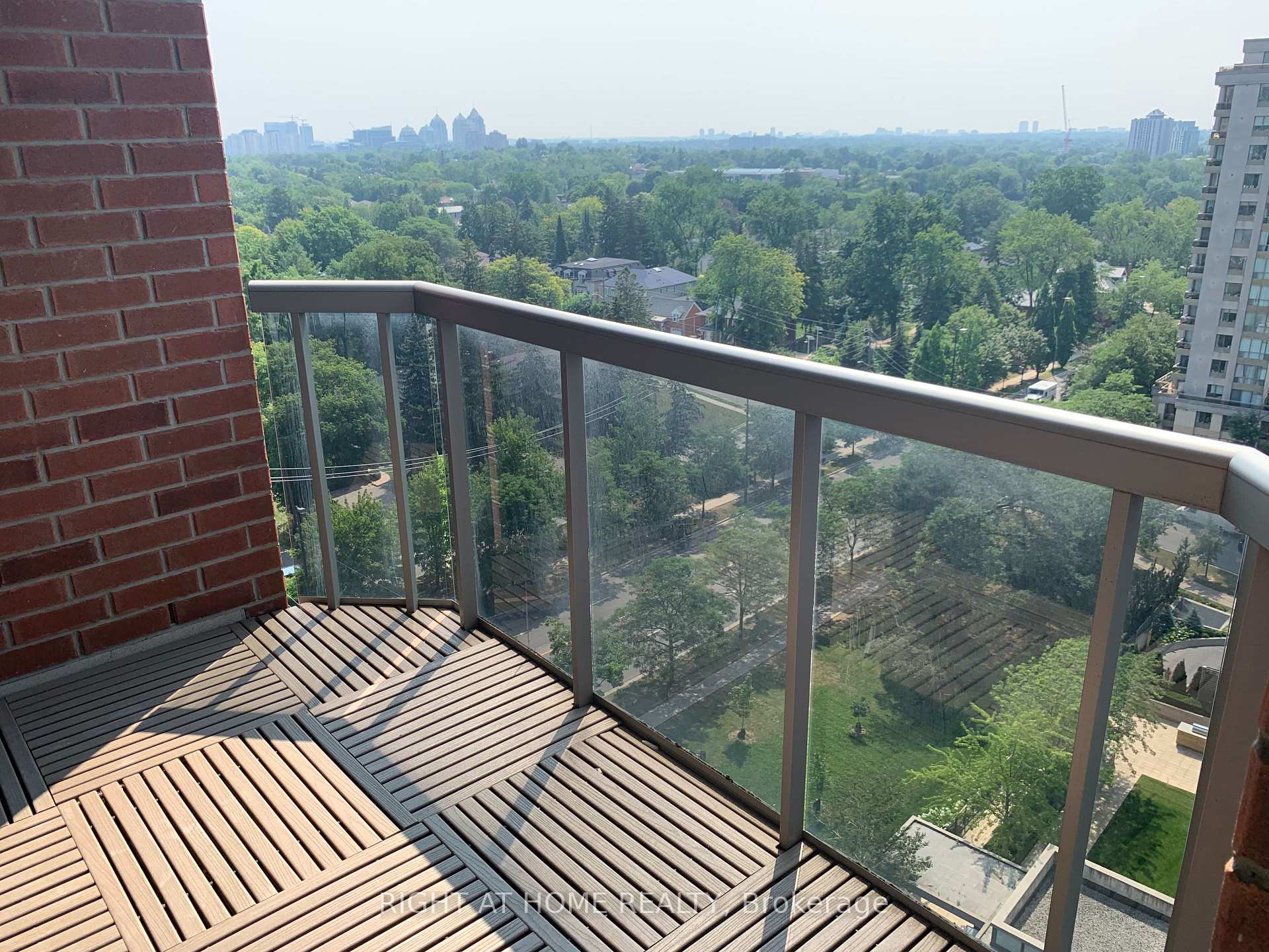 Photo 31 of Unit 1306, 8 Mckee Avenue, North York, Willowdale East — HOMEH