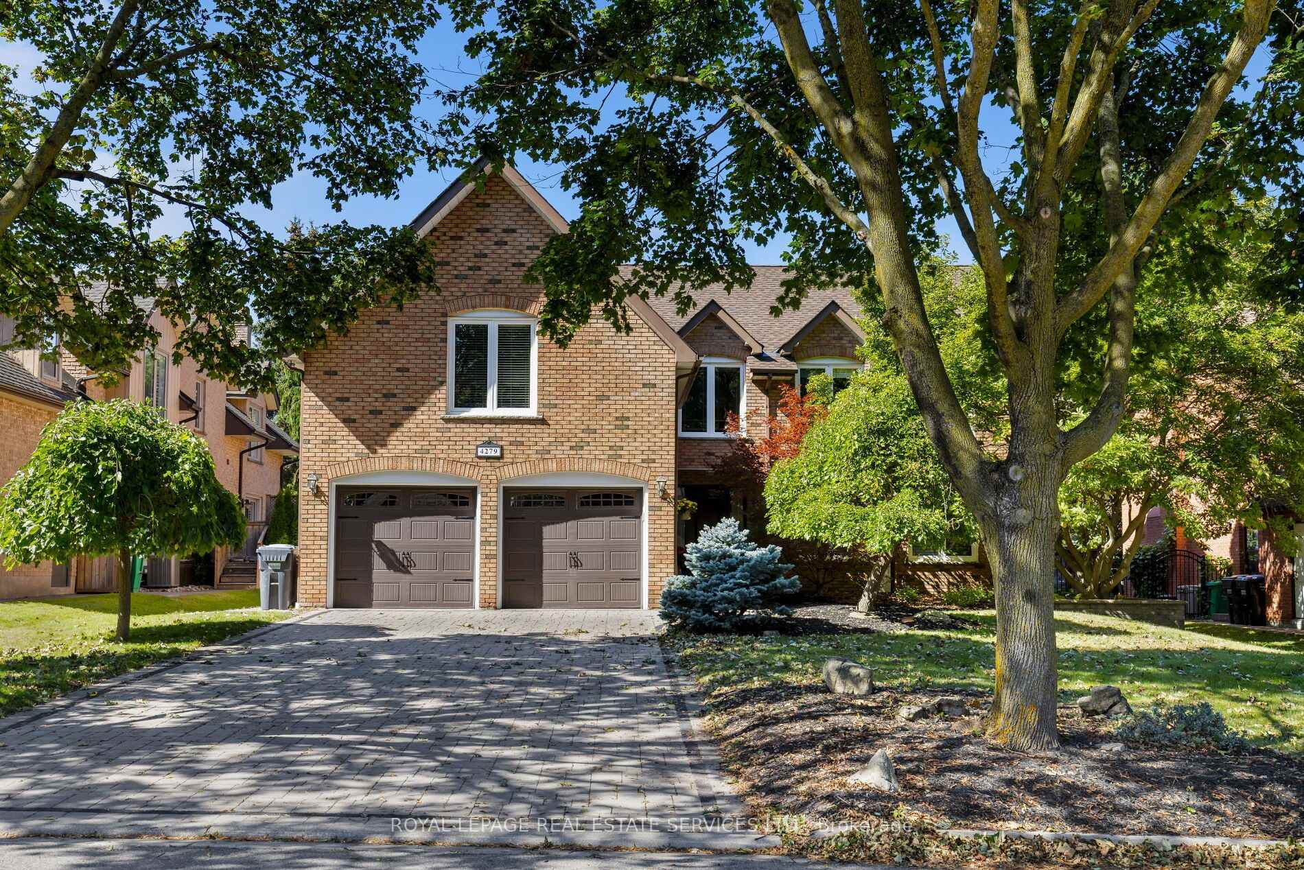 Photo 1 of 4279 Bridlepath Trail, Mississauga, Erin Mills — HOMEH
