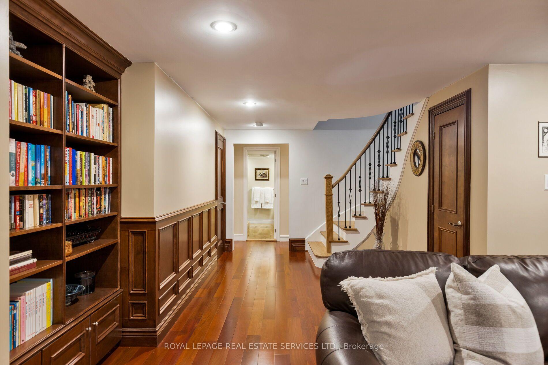 Photo 32 of 4279 Bridlepath Trail, Mississauga, Erin Mills — HOMEH