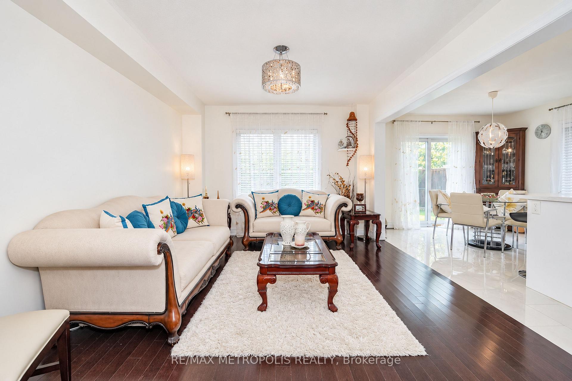 Photo 22 of 14 Richard Davies Crescent, Clarington, Bowmanville — HOMEH