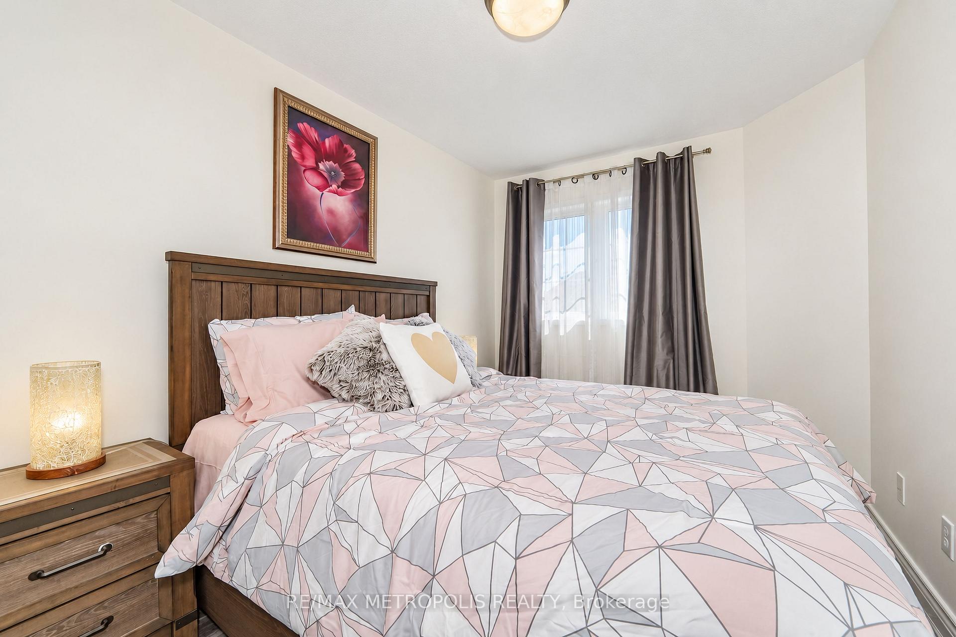 Photo 34 of 14 Richard Davies Crescent, Clarington, Bowmanville — HOMEH