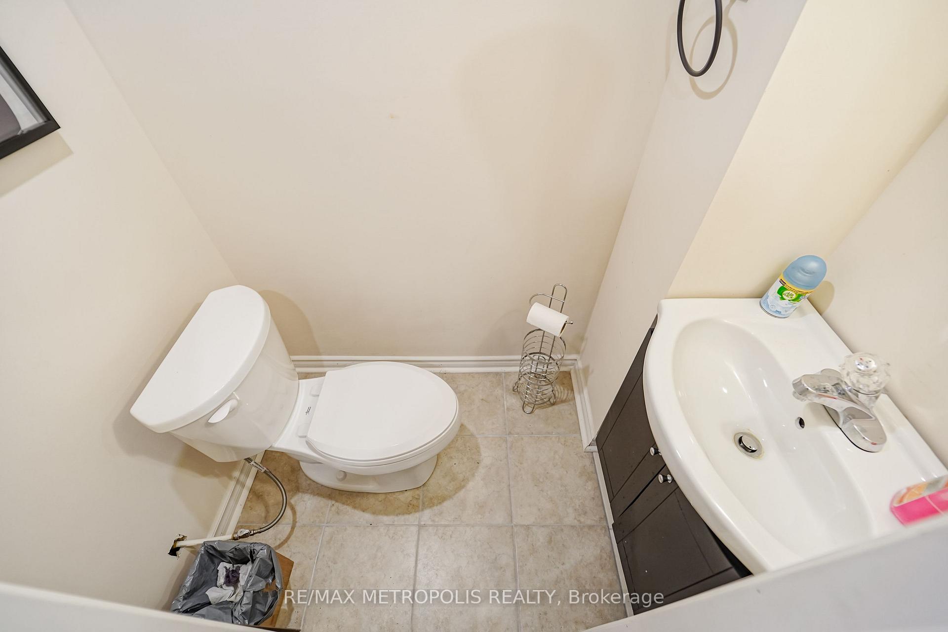 Photo 46 of 14 Richard Davies Crescent, Clarington, Bowmanville — HOMEH